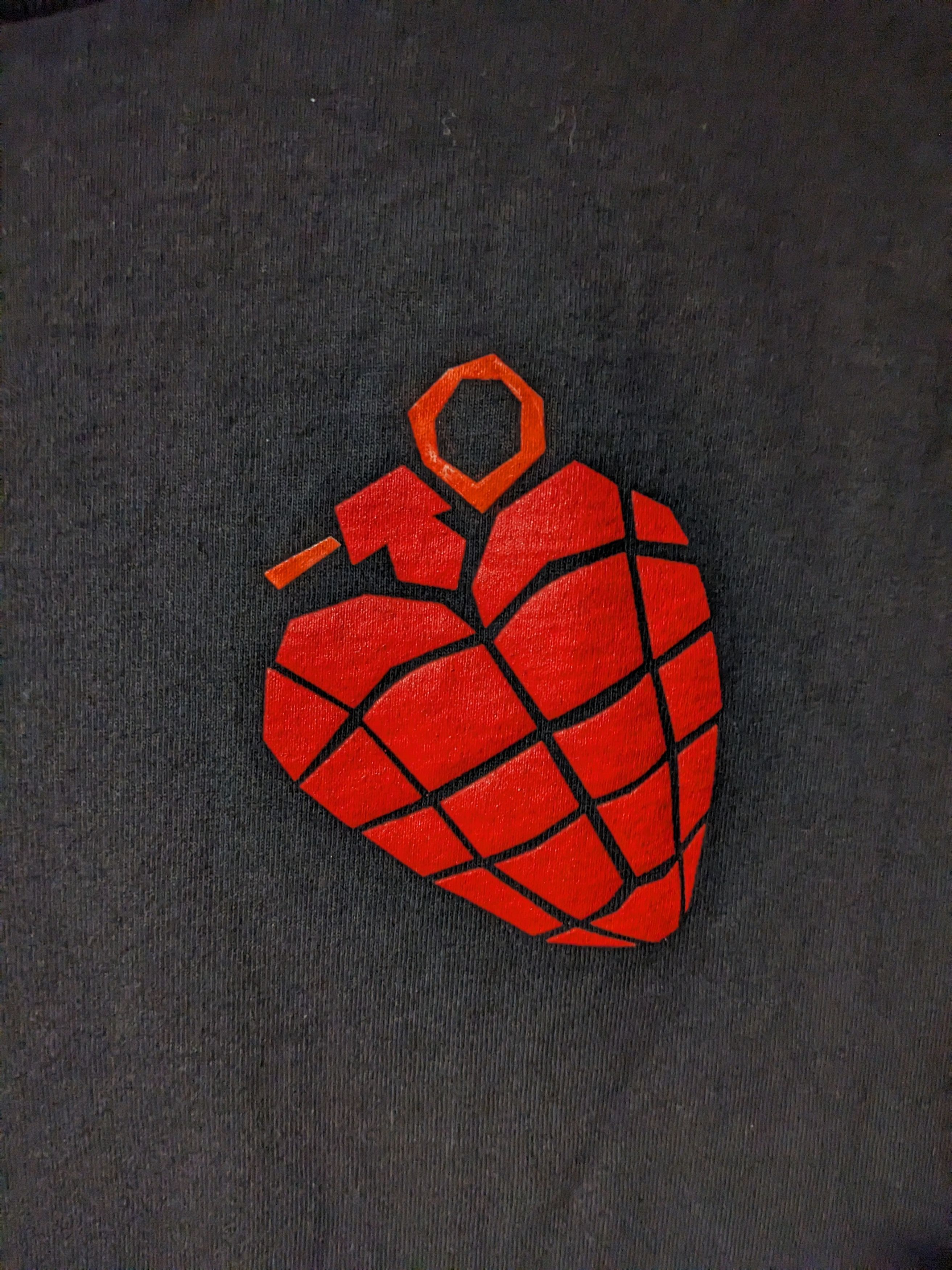 Band Tees × Vintage Vintage Y2K Green Day American Idiot Band Heart T-Shirt Size US S / EU 44-46 / 1 - 2 Thumbnail