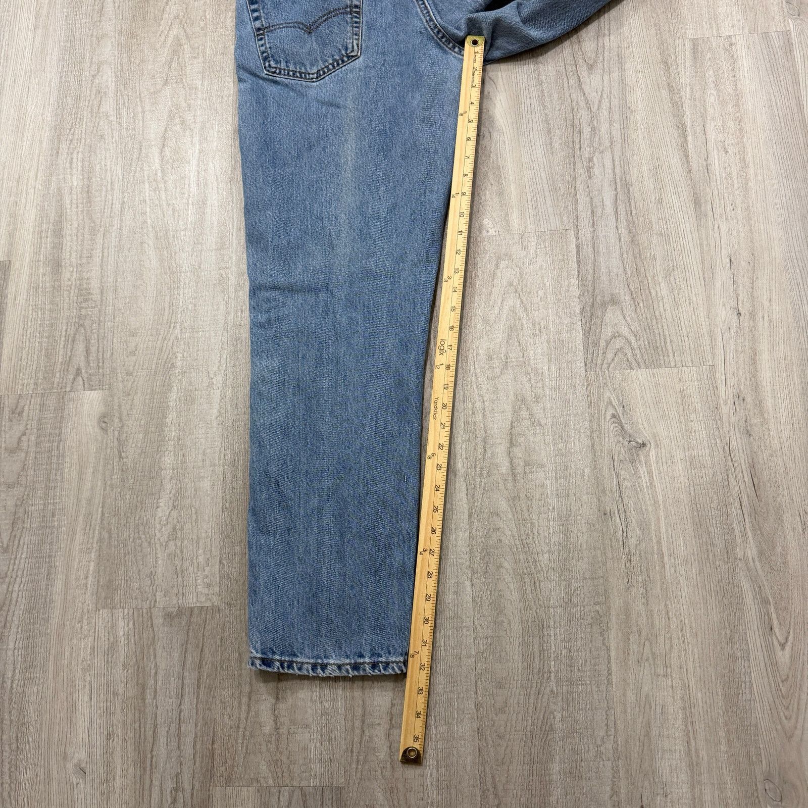 Levi's Vintage Levis 550 Jeans Men's 34x31 Blue Relaxed Denim 90s Size US 34 / EU 50 - 10 Thumbnail