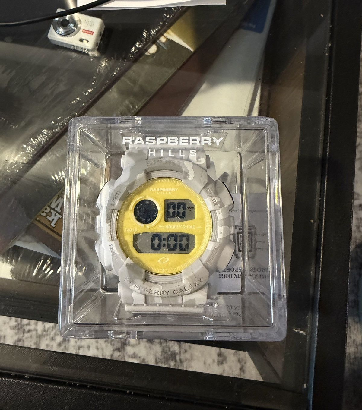 The GV Gallery The GV Gallery x G Shock Watch Size ONE SIZE - 1 Thumbnail