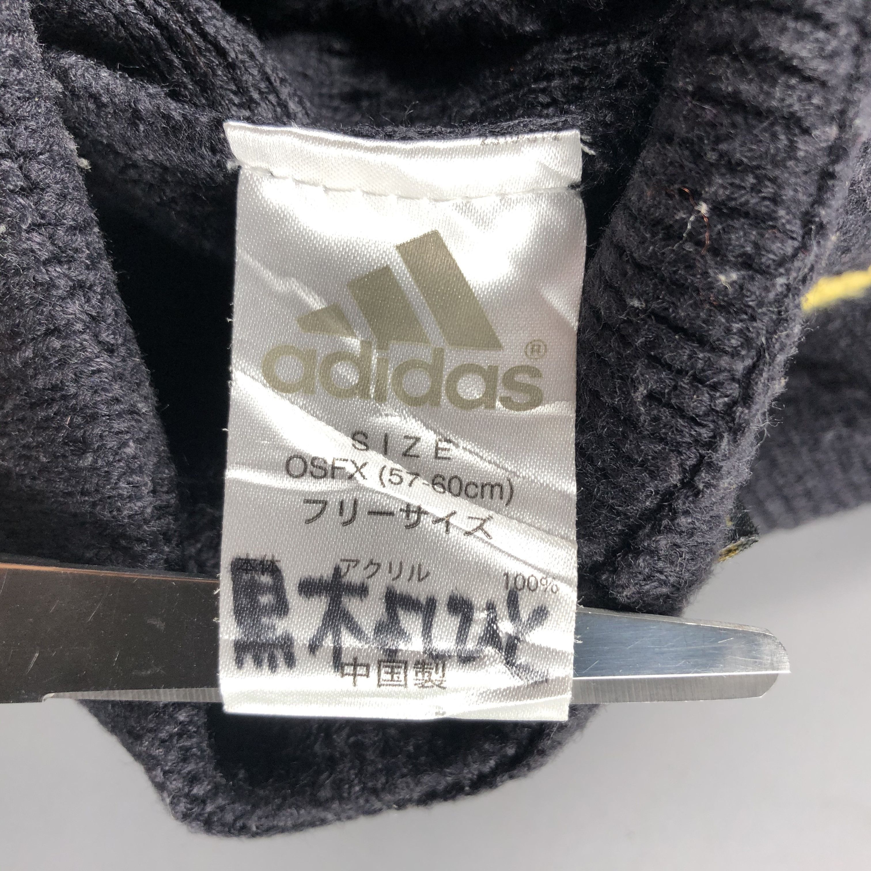 Adidas × Vintage Adidas x Real Madrid Fc Beanie Snow Hat Snow Cap -D182 Size ONE SIZE - 5 Thumbnail