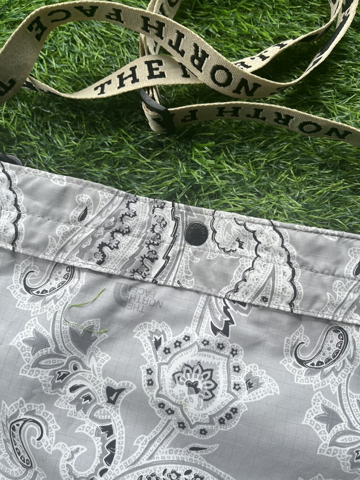 The North Face Purple Label The North Face Paisley Print Logo Size ONE SIZE - 5 Thumbnail