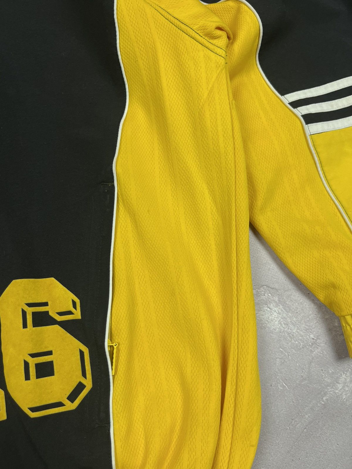 Adidas Vintage Adidas Soccer Jacket Yellow/Black SV POLICH/SCHLEICH Size US L / EU 52-54 / 3 - 5 Thumbnail