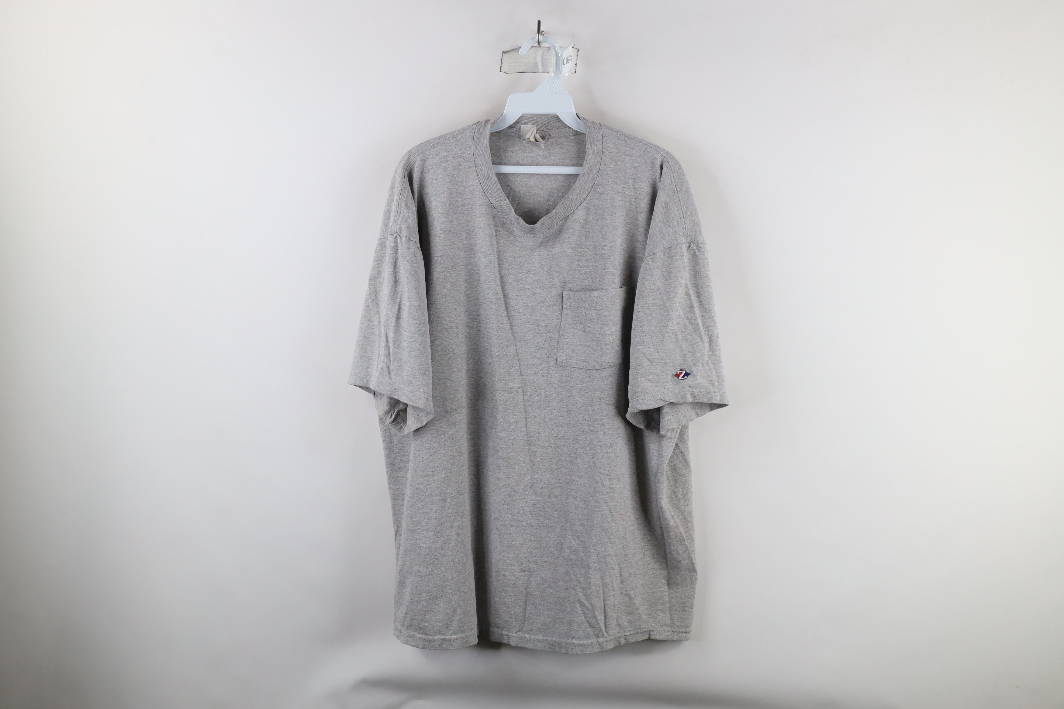 Vintage Vintage 90s Streetwear Baggy Fit Short Sleeve Pocket T-Shirt Size US L / EU 52-54 / 3 - 1 Thumbnail