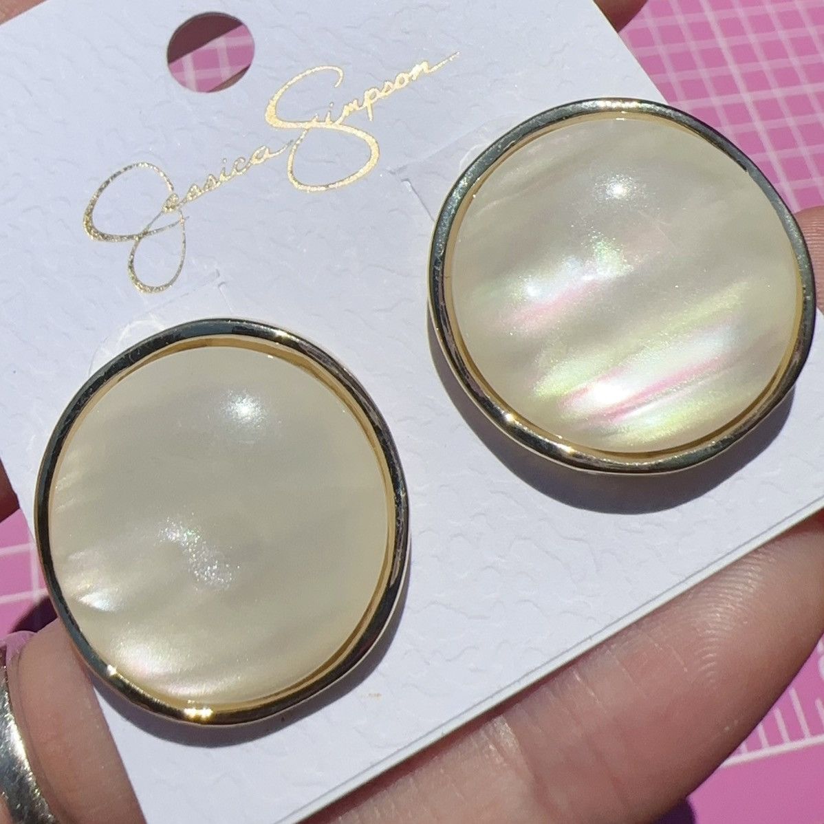 Designer × Jessica Simpson Jessica Simpson Earrings gold tone cream pearl reflective Size ONE SIZE - 1 Thumbnail