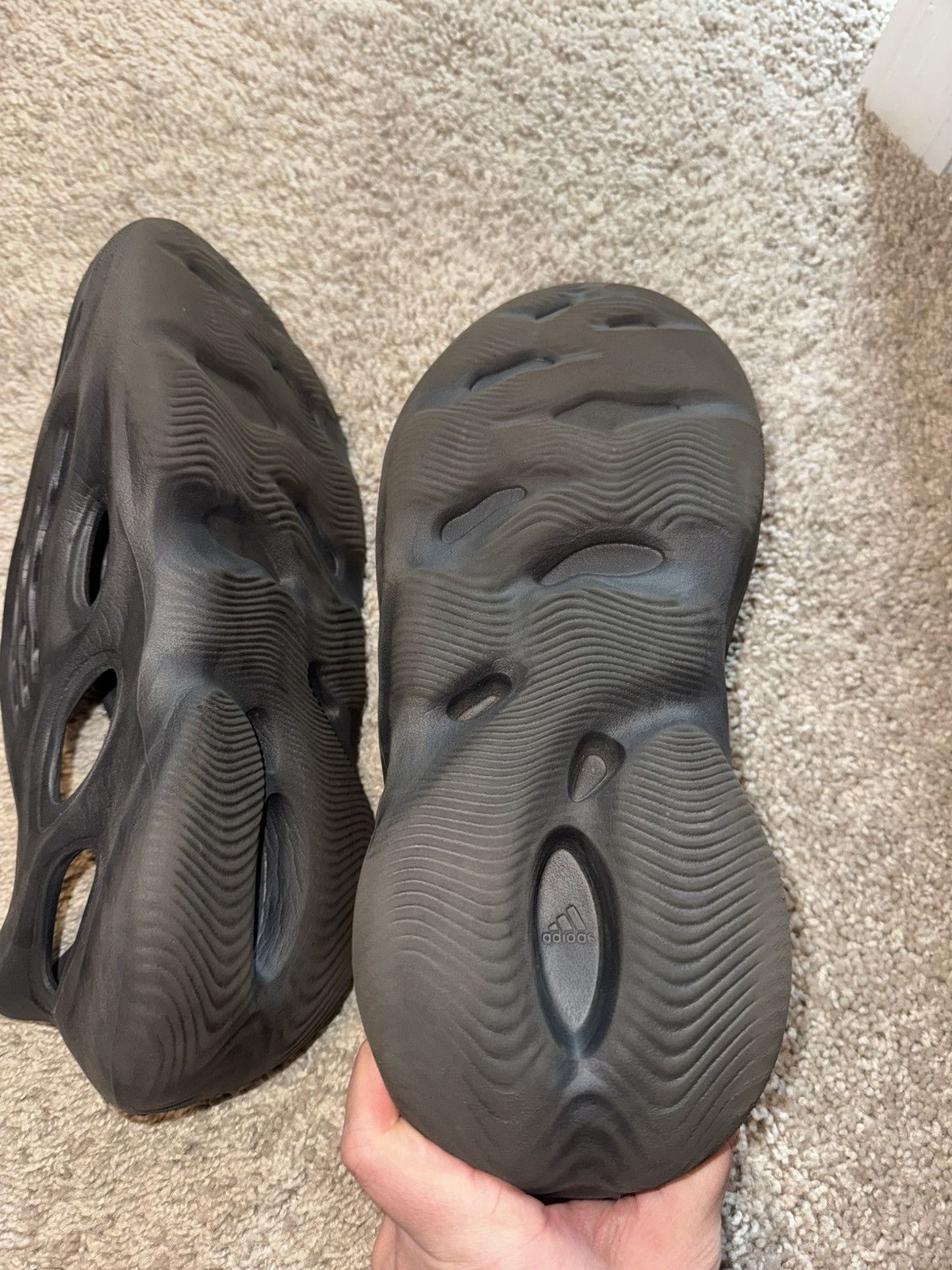Yeezy Yeezy foam onyx Size US 12 / EU 45 - 9 Thumbnail