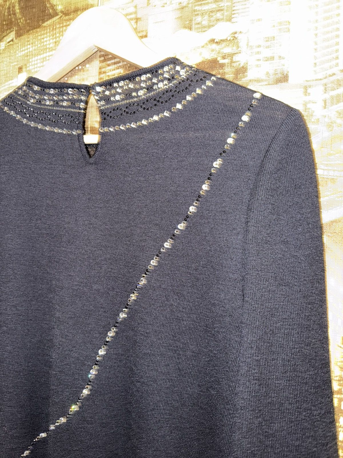 St. John Women's St. John Black & Silver Beaded Crew Neck Sweater Size M / US 6-8 / IT 42-44 - 12 Thumbnail