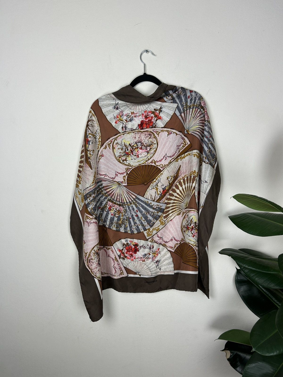Karl Lagerfeld × Vintage Karl Lagerfeld Silk Scarf Size ONE SIZE - 1 Thumbnail
