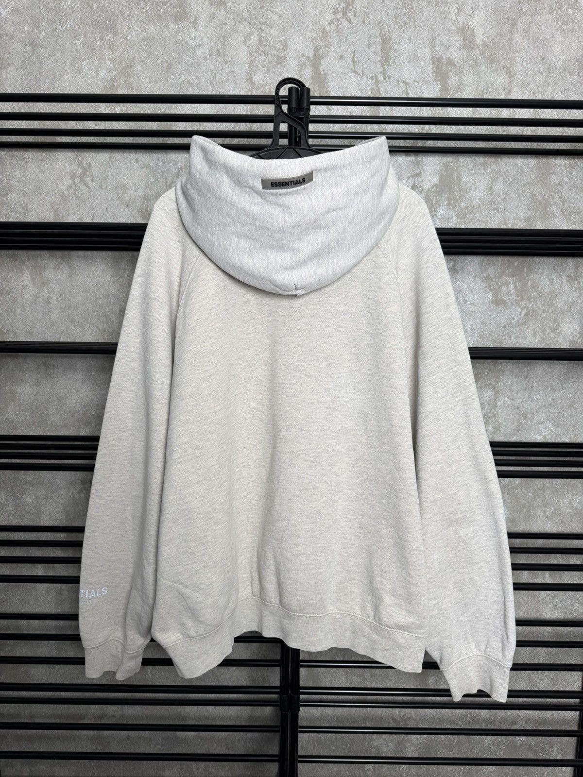 Essentials Essentials Big logo Hoodie Size US XL / EU 56 / 4 - 11 Thumbnail
