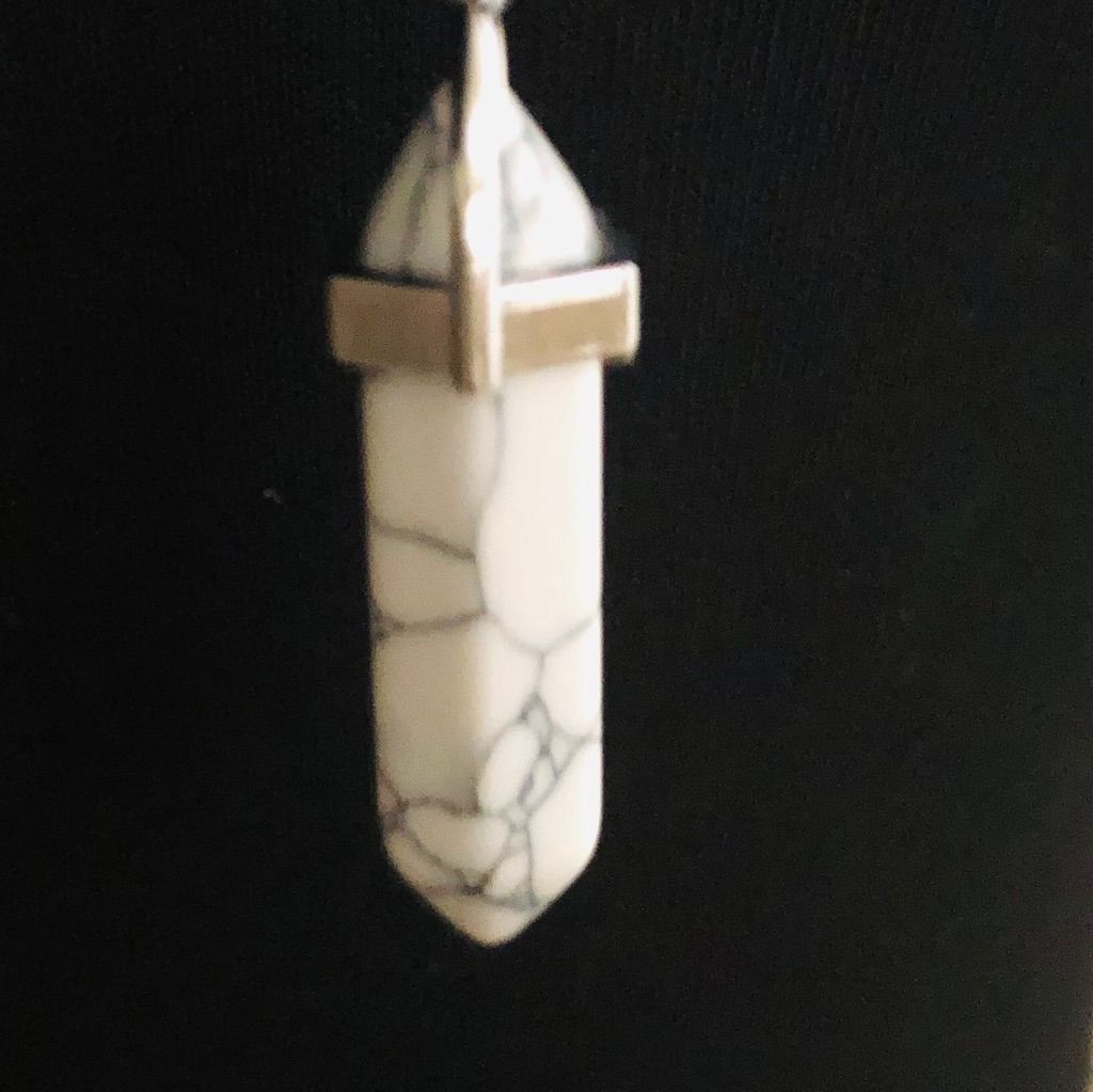 Vintage Genuine Howlite Sun Pendant Necklace Silver Metal Memory Aid Size ONE SIZE - 3 Thumbnail