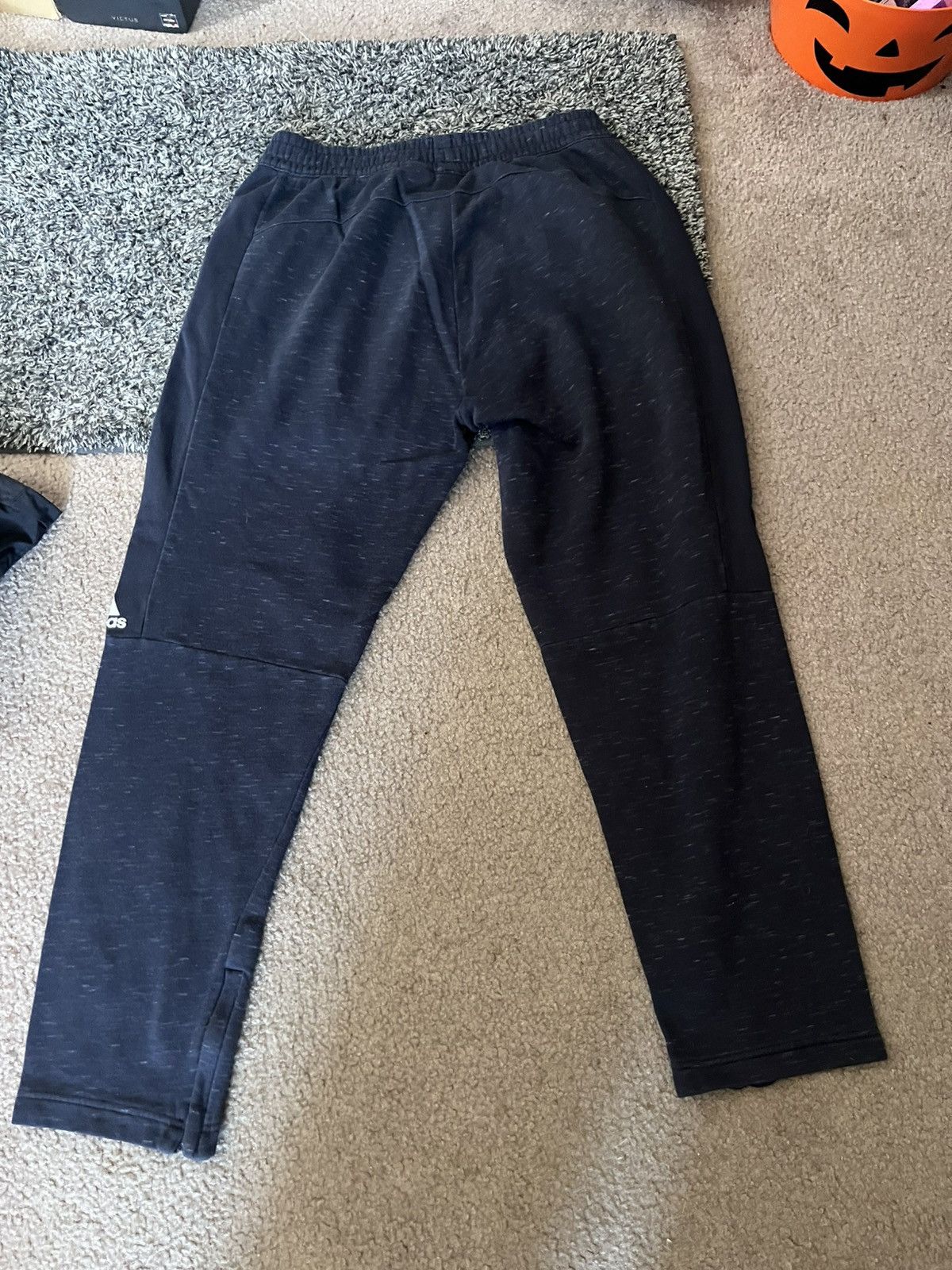 Adidas Adidas joggers Size US 32 / EU 48 - 2 Thumbnail
