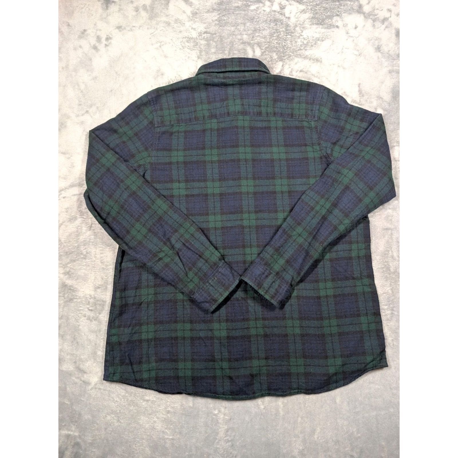 Vintage LL Bean Shirt Mens LT Green Blue Plaid Flannel Long Sleeve Button Up Casual Shirt Mens LT Green Blue Plaid Flannel Button-Up Size US L / EU 52-54 / 3 - 7 Thumbnail