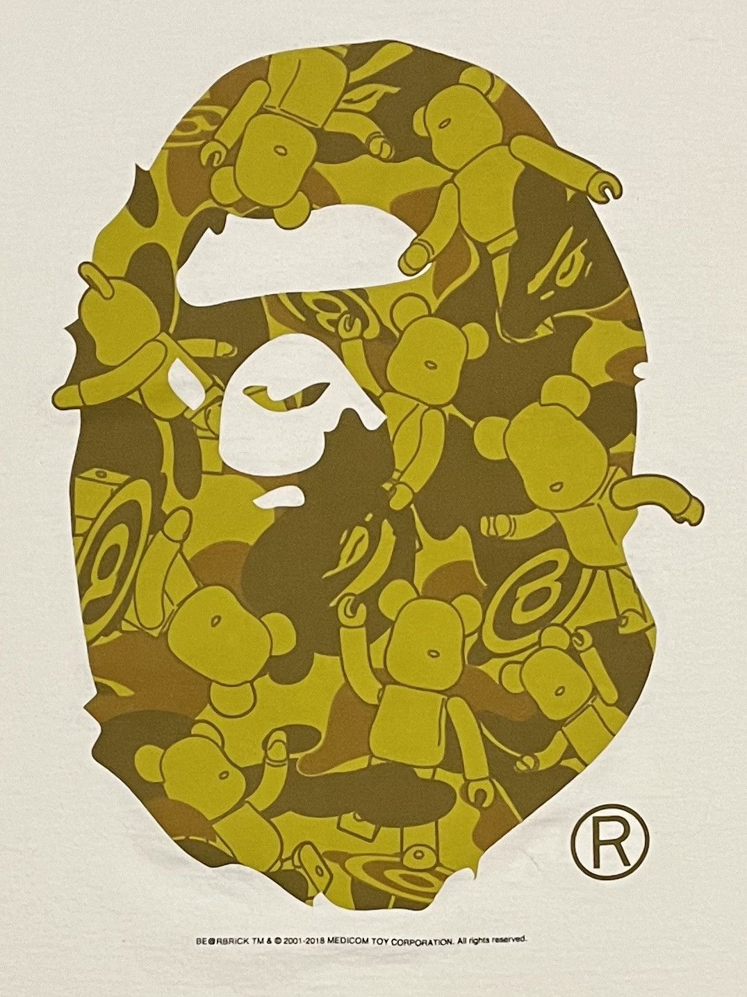 Bape Bape camo Medicom Bearbrick logo tee shirt Size US M / EU 48-50 / 2 - 3 Thumbnail