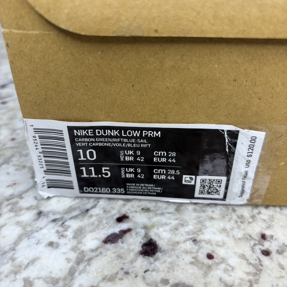 Nike Size 10-Nike Dunk Low Siempre Familia Gently Worn With Box Size US 10 / EU 43 - 15 Thumbnail