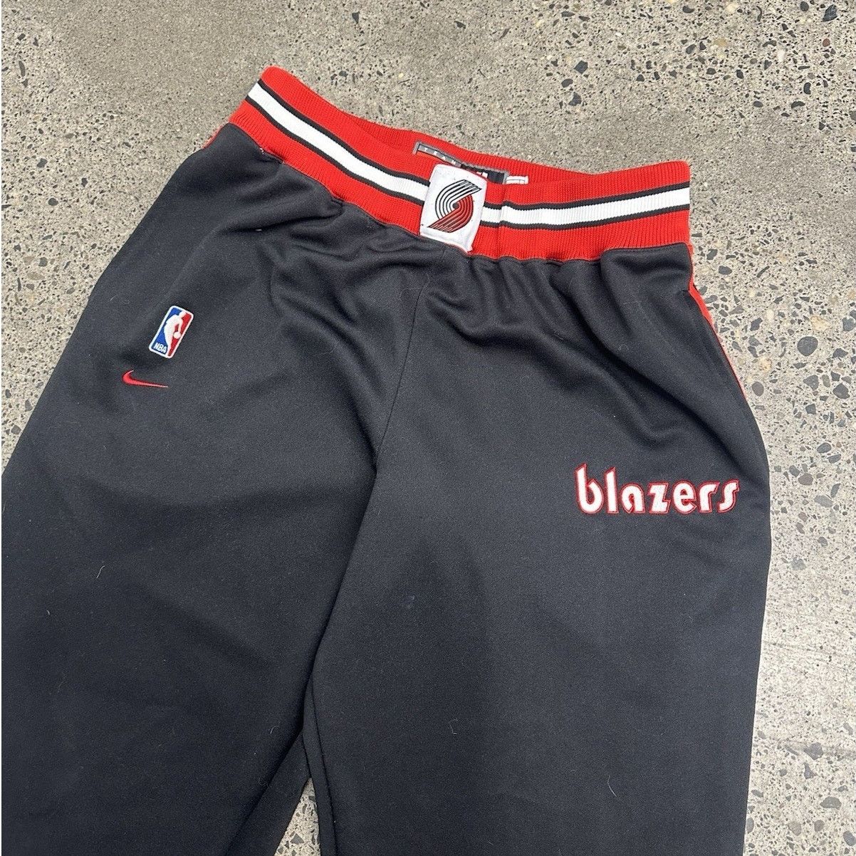 NBA × Nike × Vintage Nike Team Sports NBA Blazers Retro 76 Basketball Pants XL Size US 34 / EU 50 - 2 Thumbnail