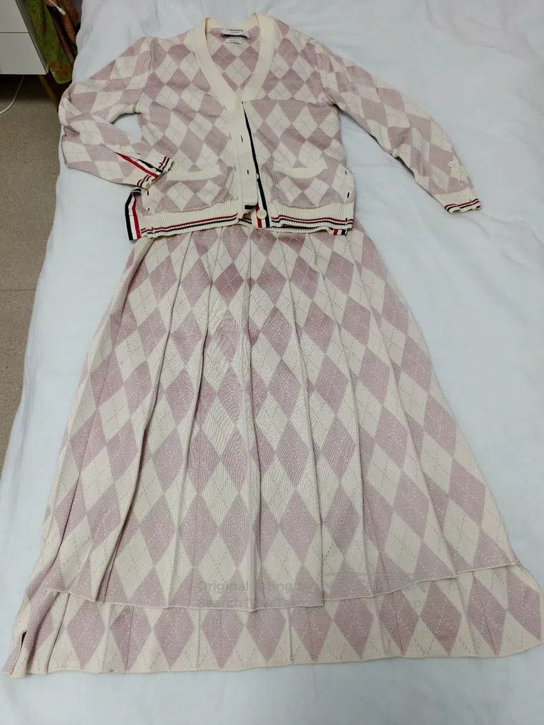 Thom Browne Thom Browne Pink diamond-patterned knit suit Size S / US 4 / IT 40 - 1 Thumbnail