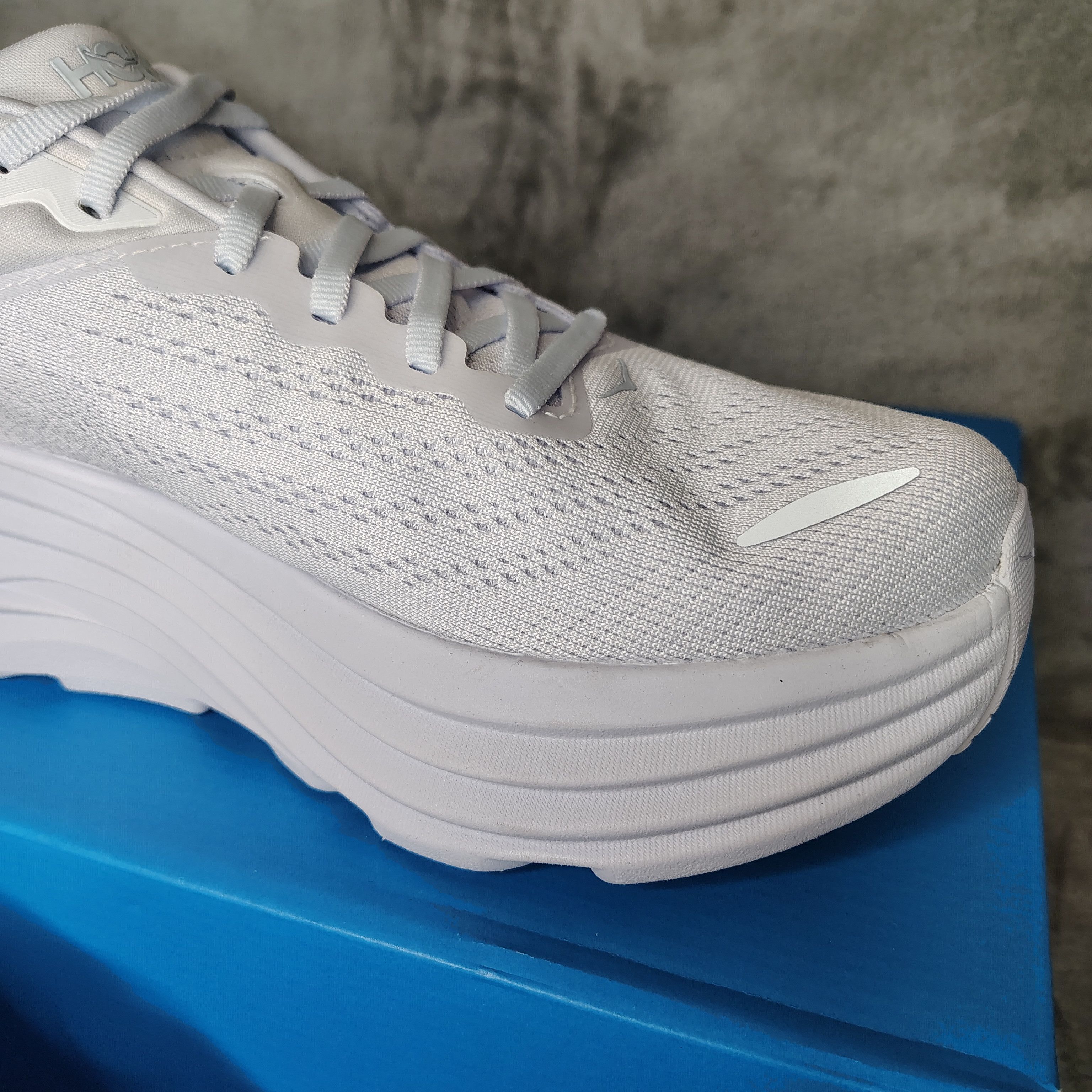 Hoka HOKA Bondi 8 Shoes Womens 10B White Cushioned Road Running Size US 10 / IT 40 - 6 Thumbnail