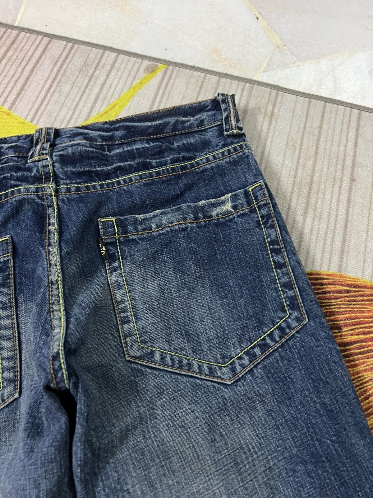 Japanese Brand 💥Vanquish Distresss Jean Very Rare Size US 32 / EU 48 - 18 Thumbnail