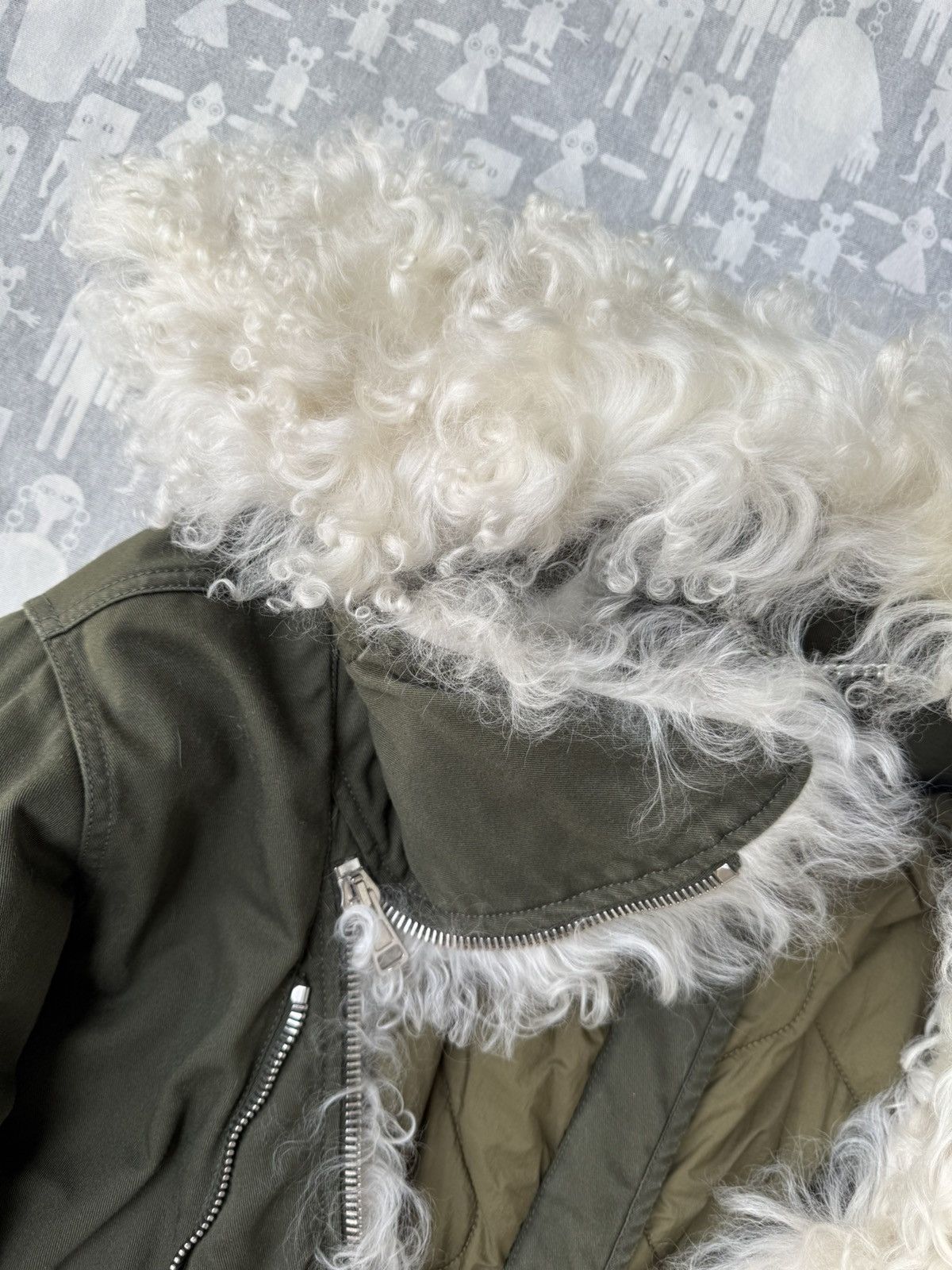 Balenciaga Balenciaga AW16 Aviator Lamb Fur Military Oversized Parka Size US M / EU 48-50 / 2 - 6 Thumbnail