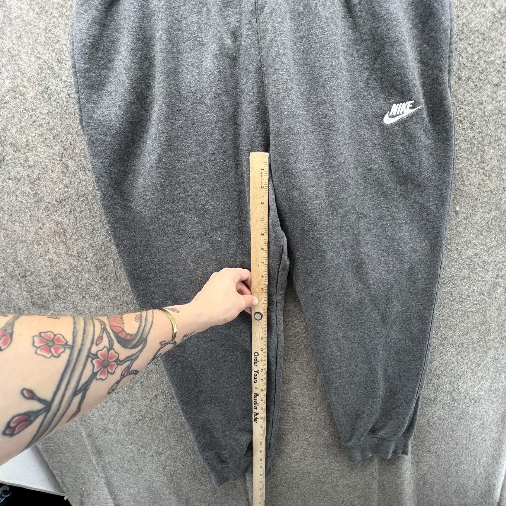 Nike Nike Sweatpants Men XL Gray Fleece Jogger Pants Club Fleece Sportswear Baggy Y2K Size US 36 / EU 52 - 3 Thumbnail
