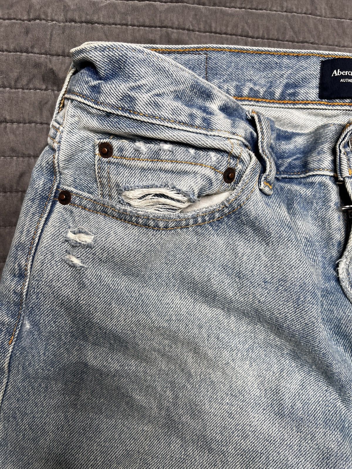 Abercrombie & Fitch Abercombie & Fitch Blowout jeans Size US 32 / EU 48 - 3 Thumbnail