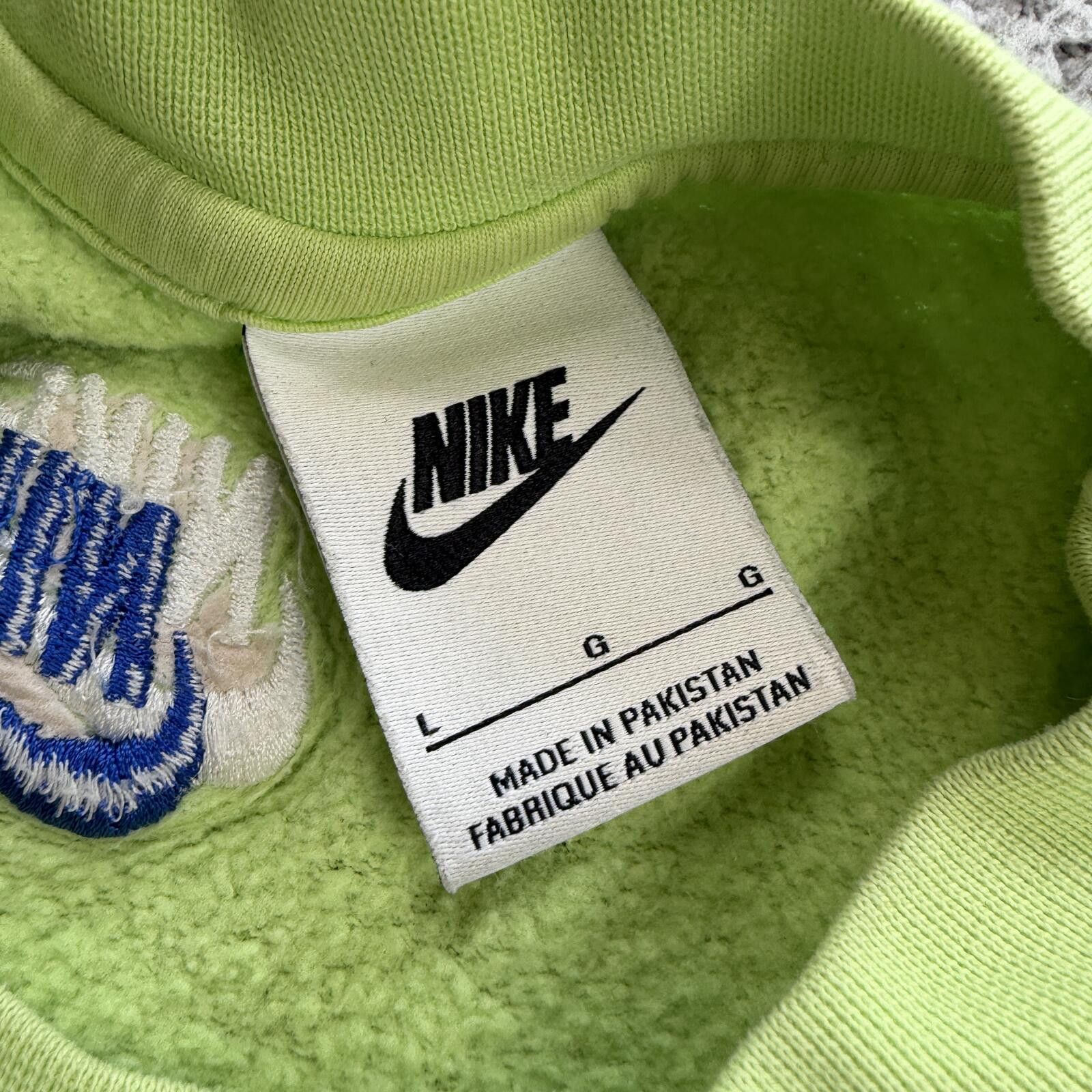 Nike Nike Sportswear Green Embroidered Multi Logo Sweatshirt L Size US L / EU 52-54 / 3 - 4 Thumbnail