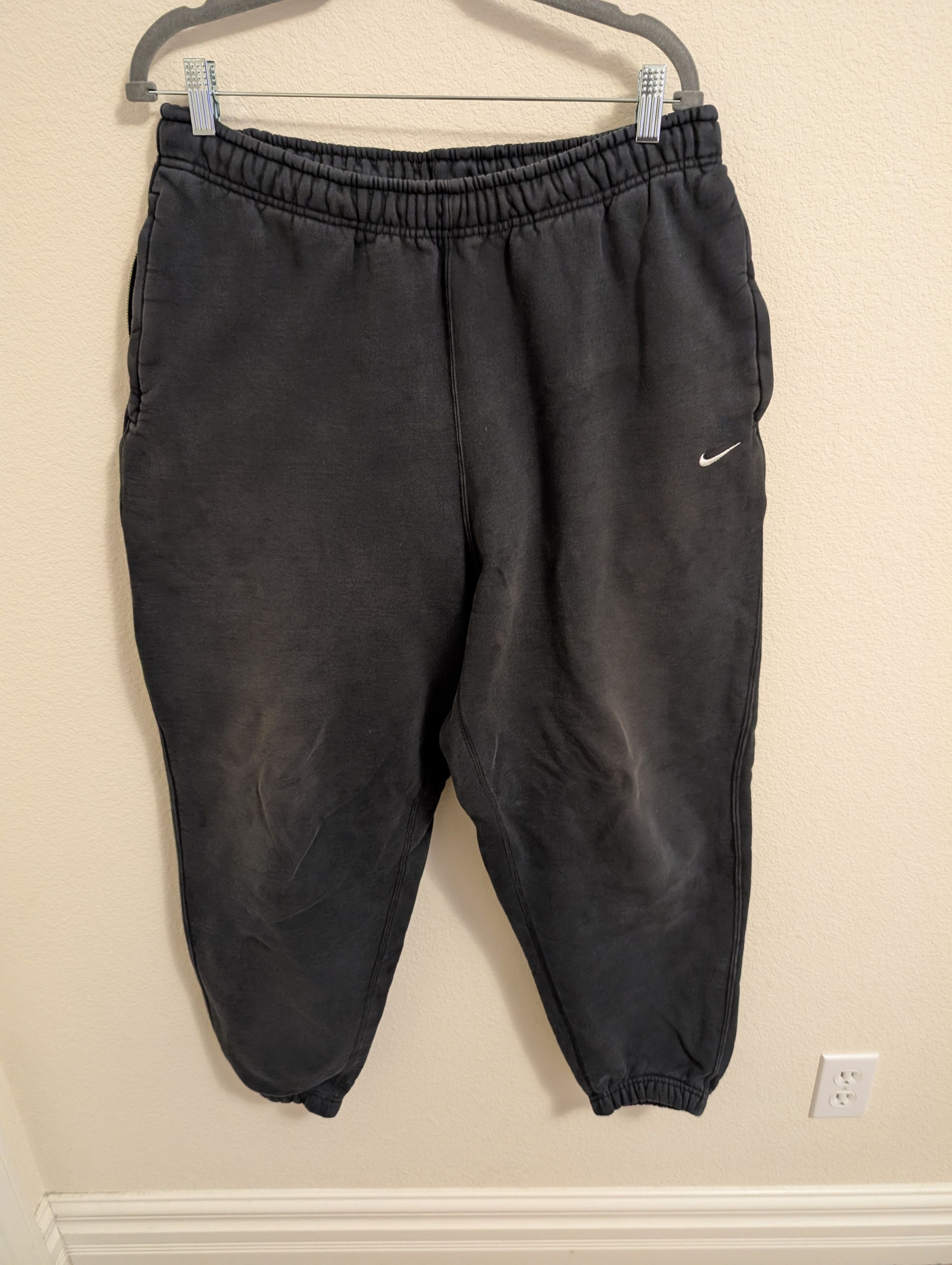 Nike Nike Sportswear Sweats Size US 36 / EU 52 - 1 Thumbnail