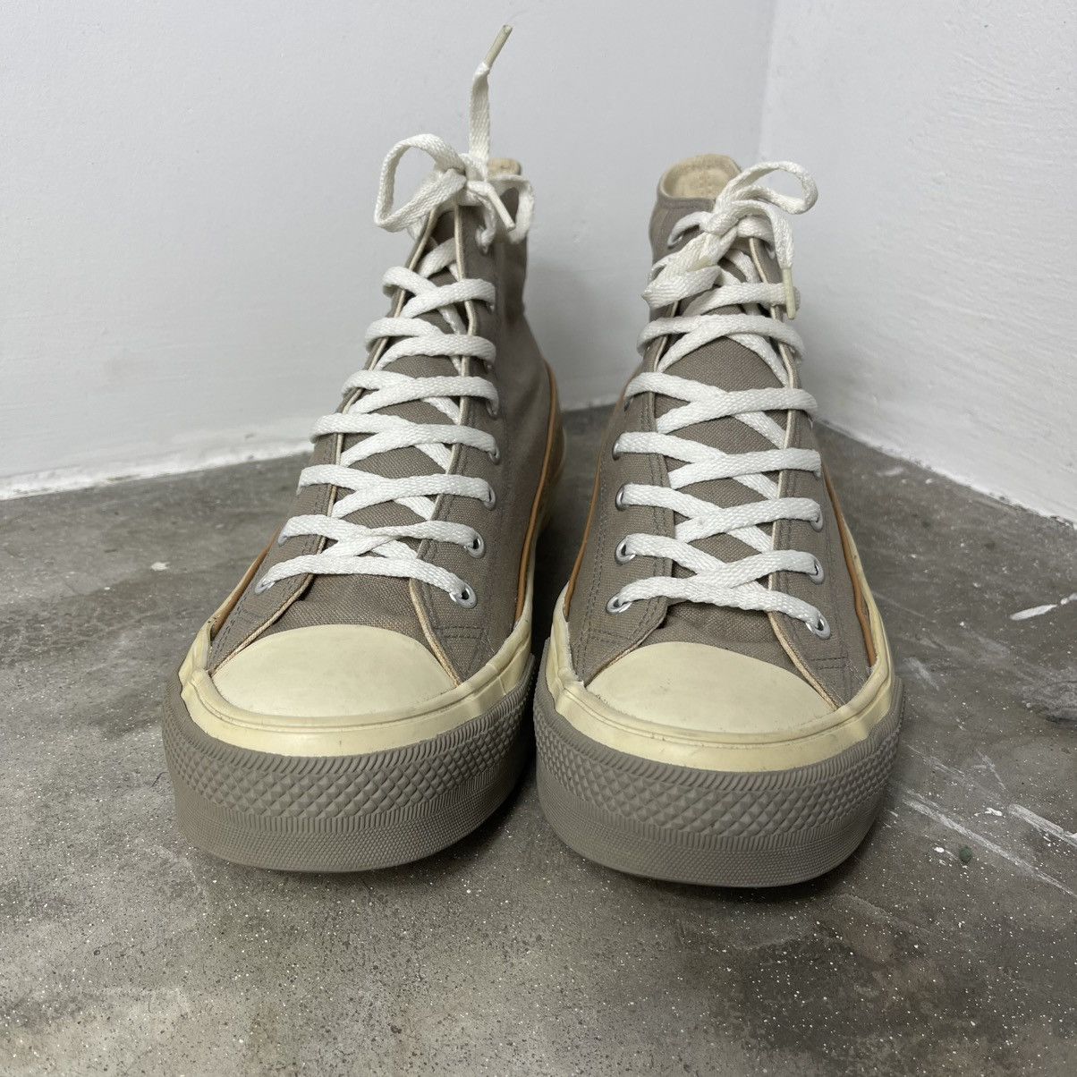 Undercover Undercover - SS16 - All star High Cut Sneaker Size US 9.5 / EU 42-43 - 1 Thumbnail
