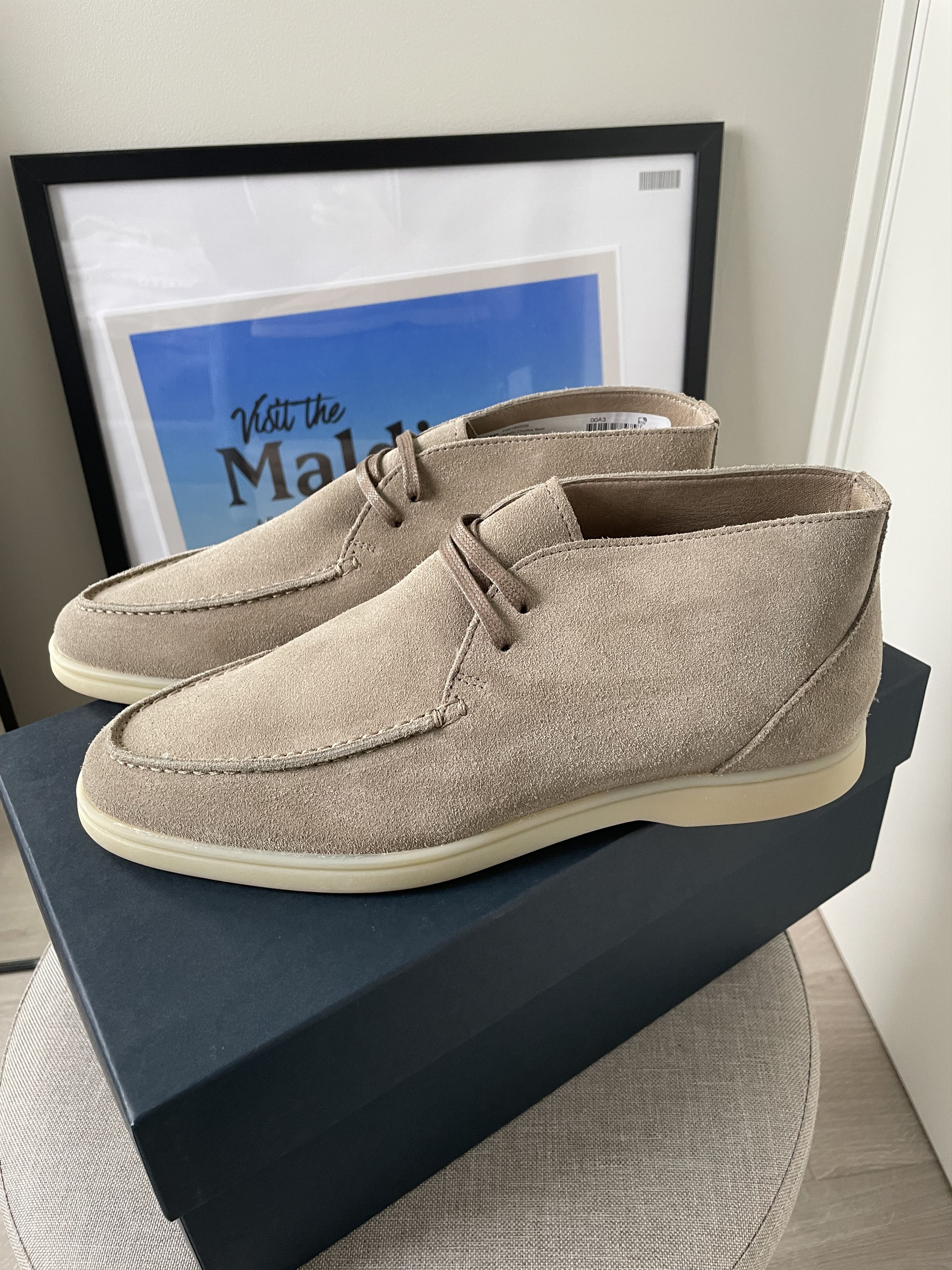 Suitsupply [NO US TAX] New Suitsupply suede chukka boots, US9\UK8\EU42 Size US 9 / EU 42 - 1 Thumbnail