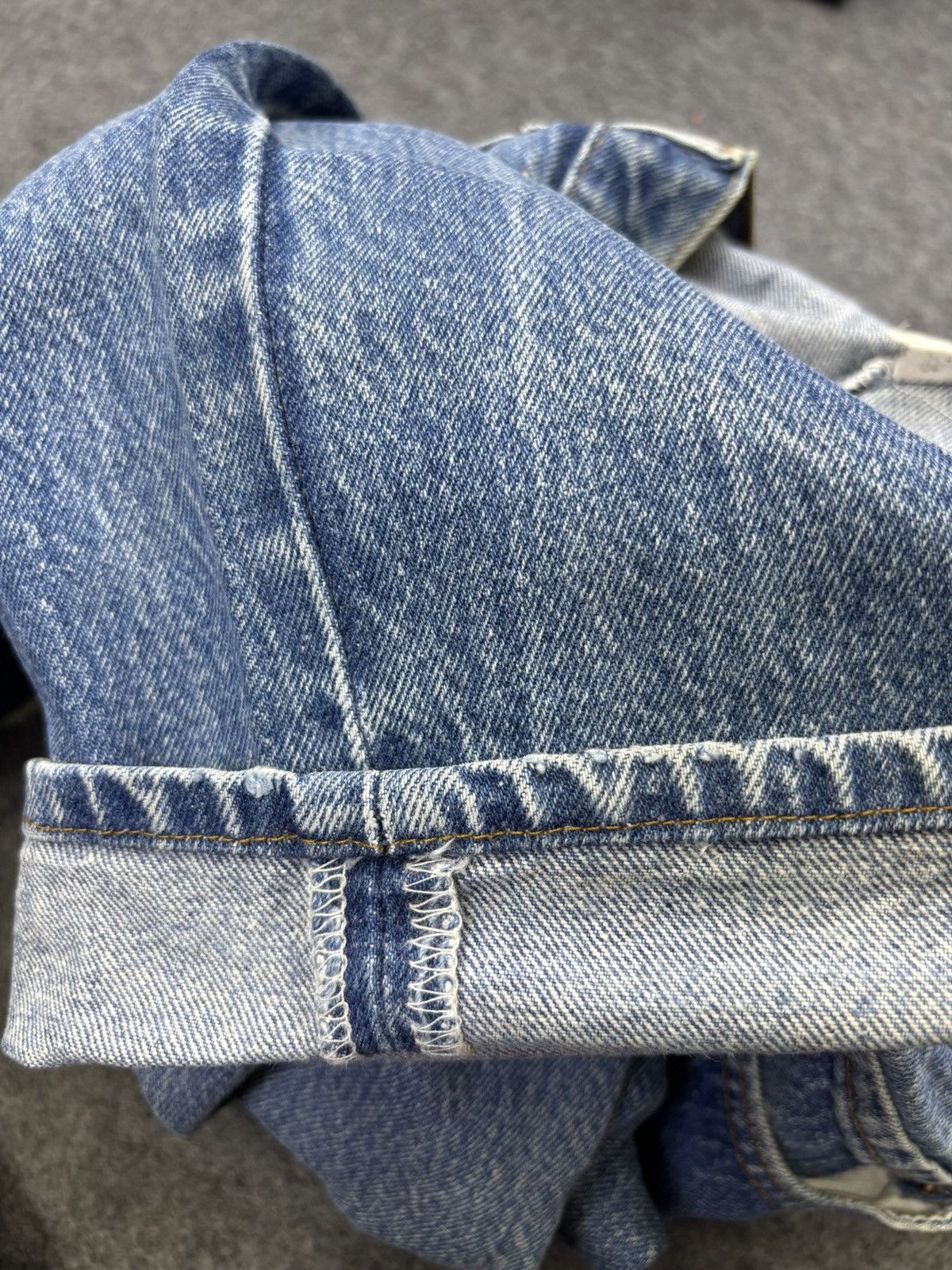 Levi's Vintage 80s Levis 501 Original Cut Medium Wash Denim F798 Size US 31 - 12 Thumbnail