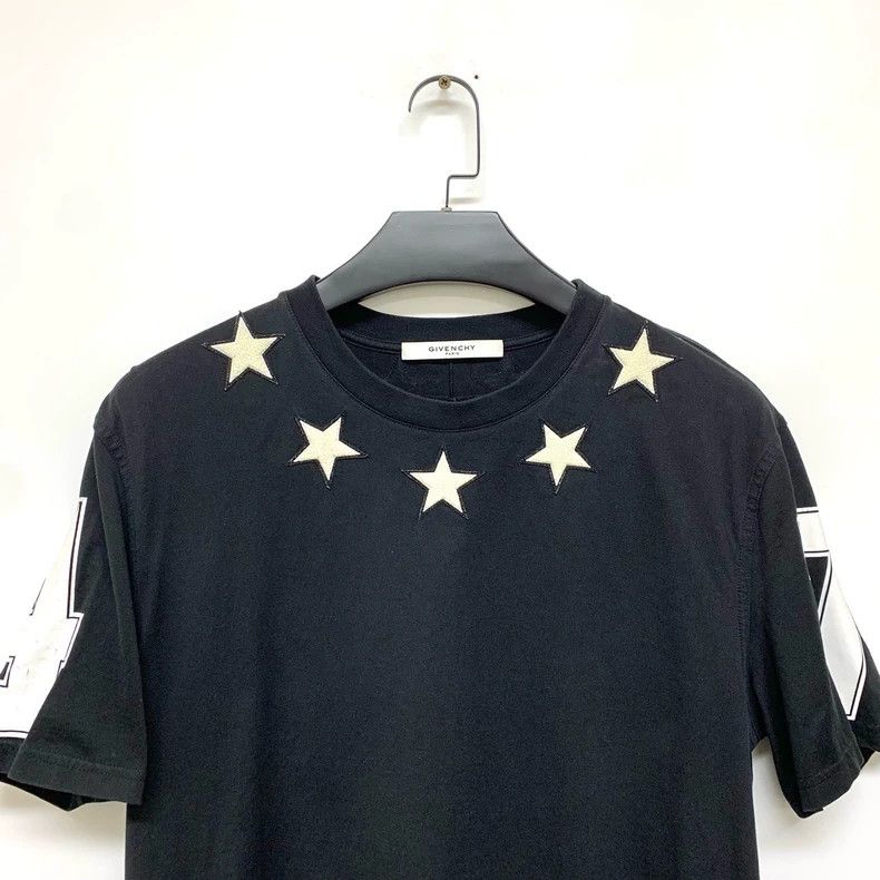 Givenchy Givenchy Classic Black Short Sleeve T-Shirt 2506-Nextarrow Size US XXL / EU 58 / 5 - 3 Thumbnail