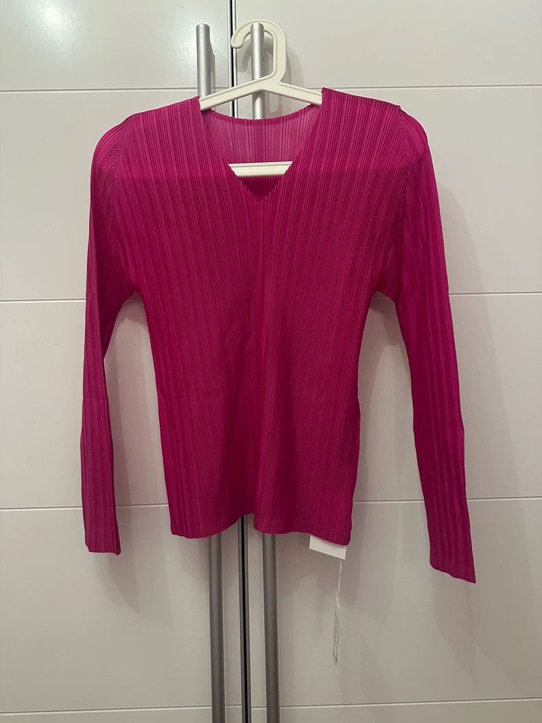 Issey Miyake Issey Miyake size:3 Hot pink pleated long-sleeved shirt Size M / US 6-8 / IT 42-44 - 1 Thumbnail