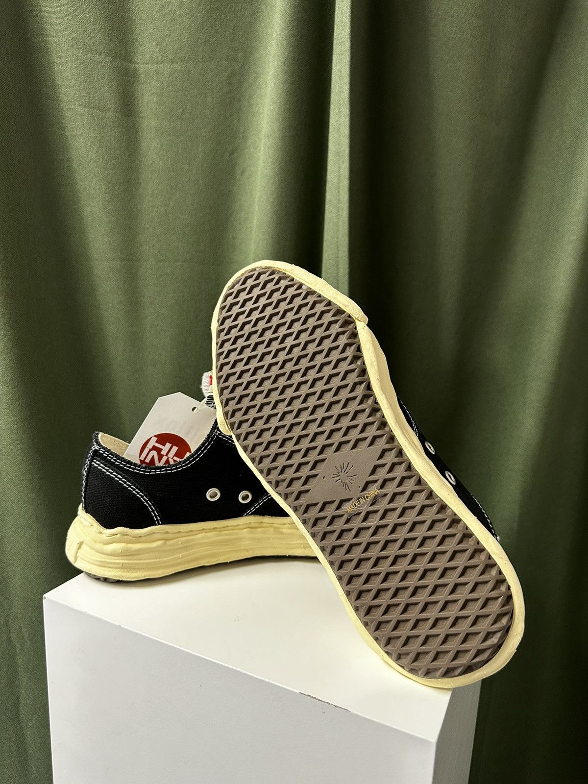 Maison MIHARA YASUHIRO MAISON MIHARA YASUHIRO "HANK VINTAGE SOLE CANVAS LOW" BLACK Size US 6.5 / EU 39-40 - 8 Thumbnail