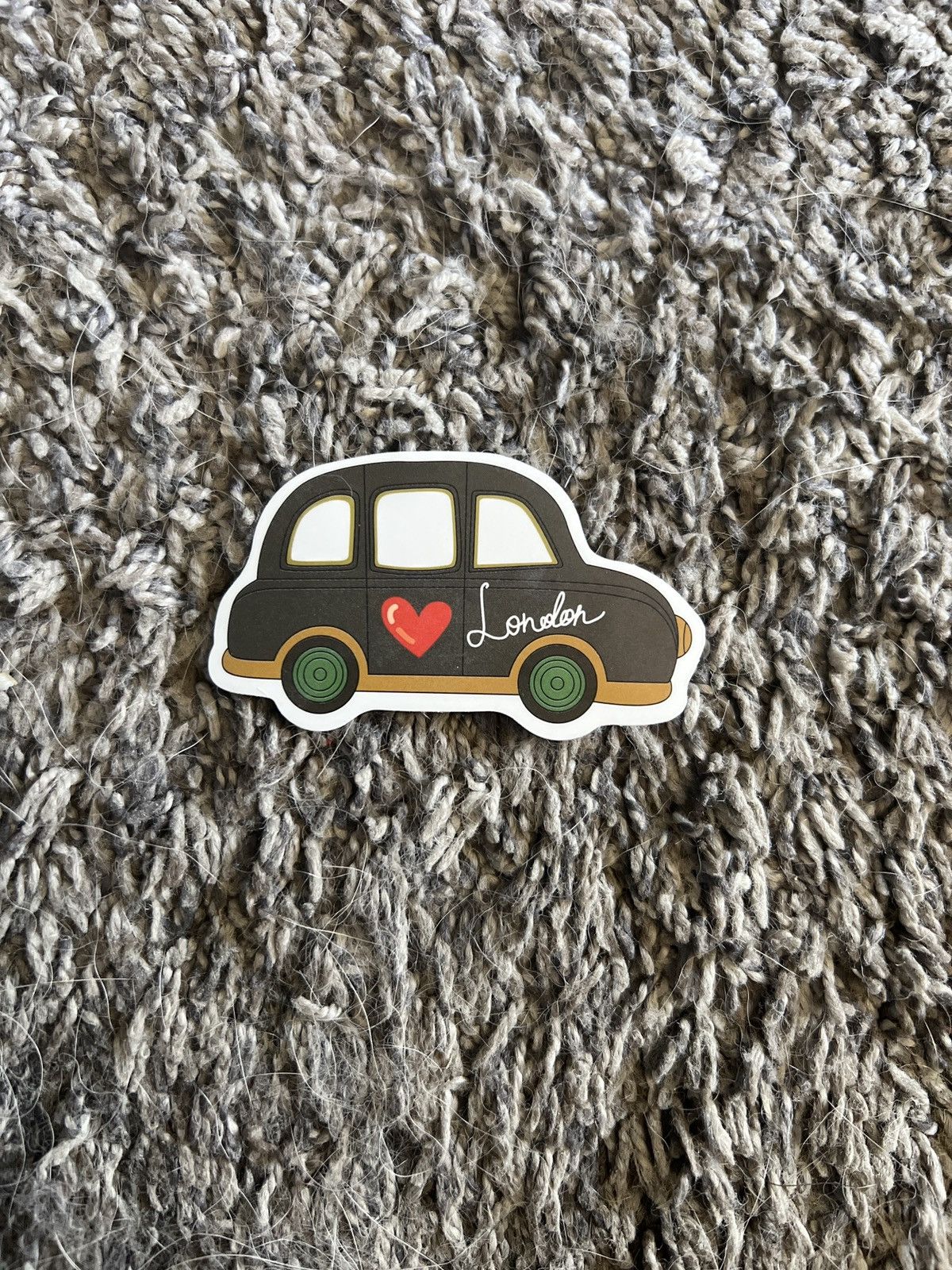 Hypebeast × Vintage London Taxi Sticker Size ONE SIZE - 1 Thumbnail