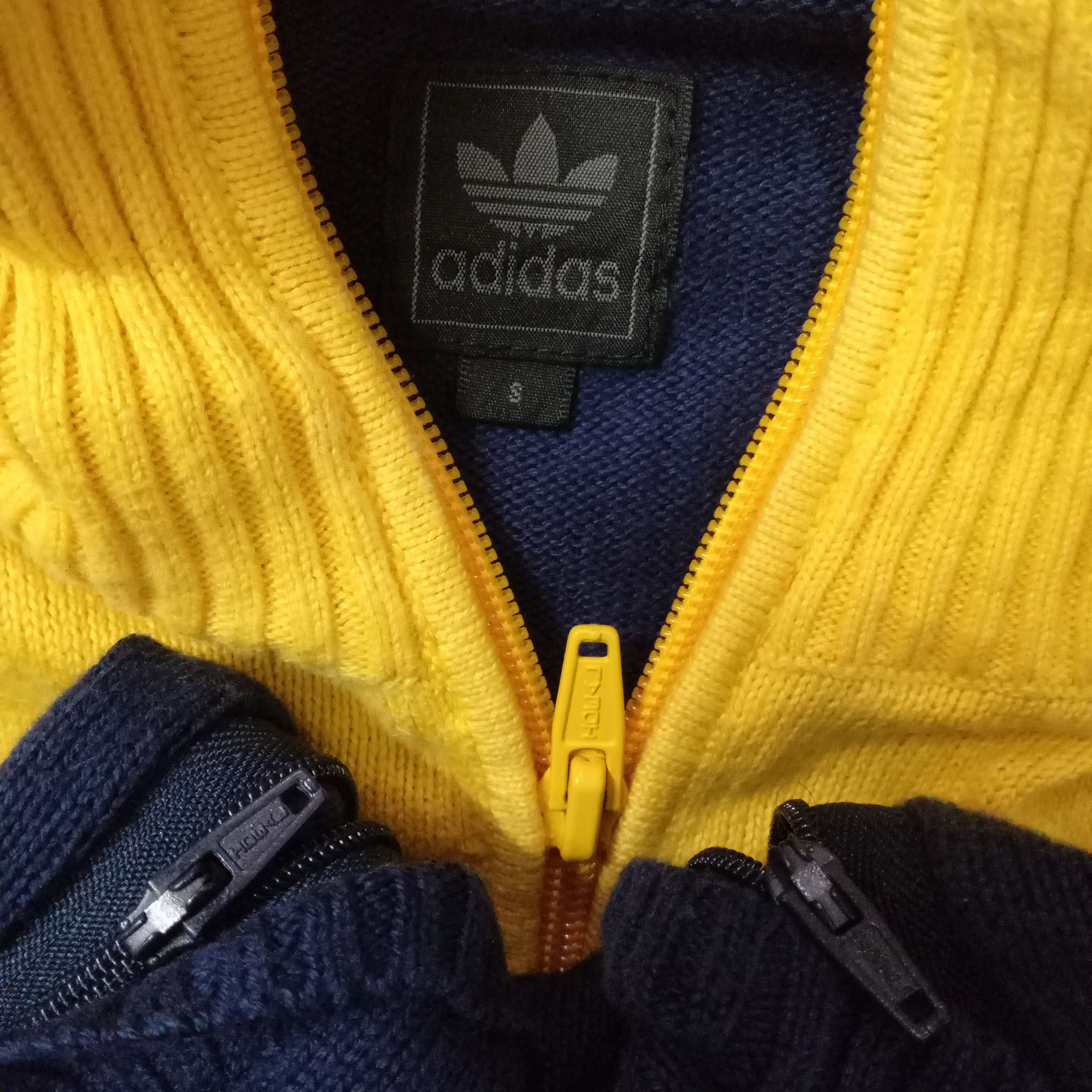 Adidas Vintage Adidas 3 stripe knitwear sport Size US S / EU 44-46 / 1 - 5 Thumbnail