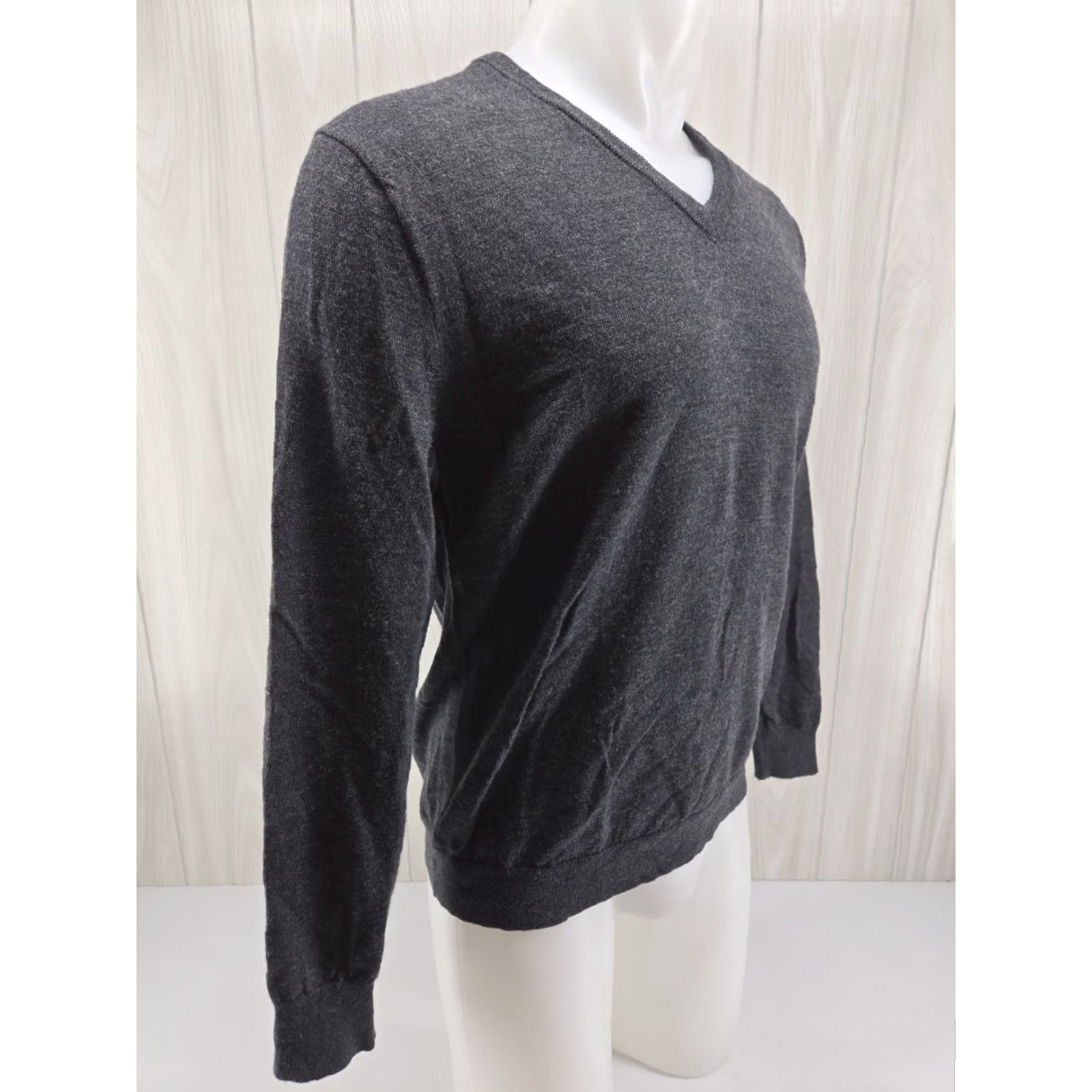 J.Crew J.Crew Merino Wool V Neck Charcoal Gray Sweater Slim Fit Men’s Large Size L Pullover Knit Shirt Size US L / EU 52-54 / 3 - 5 Thumbnail