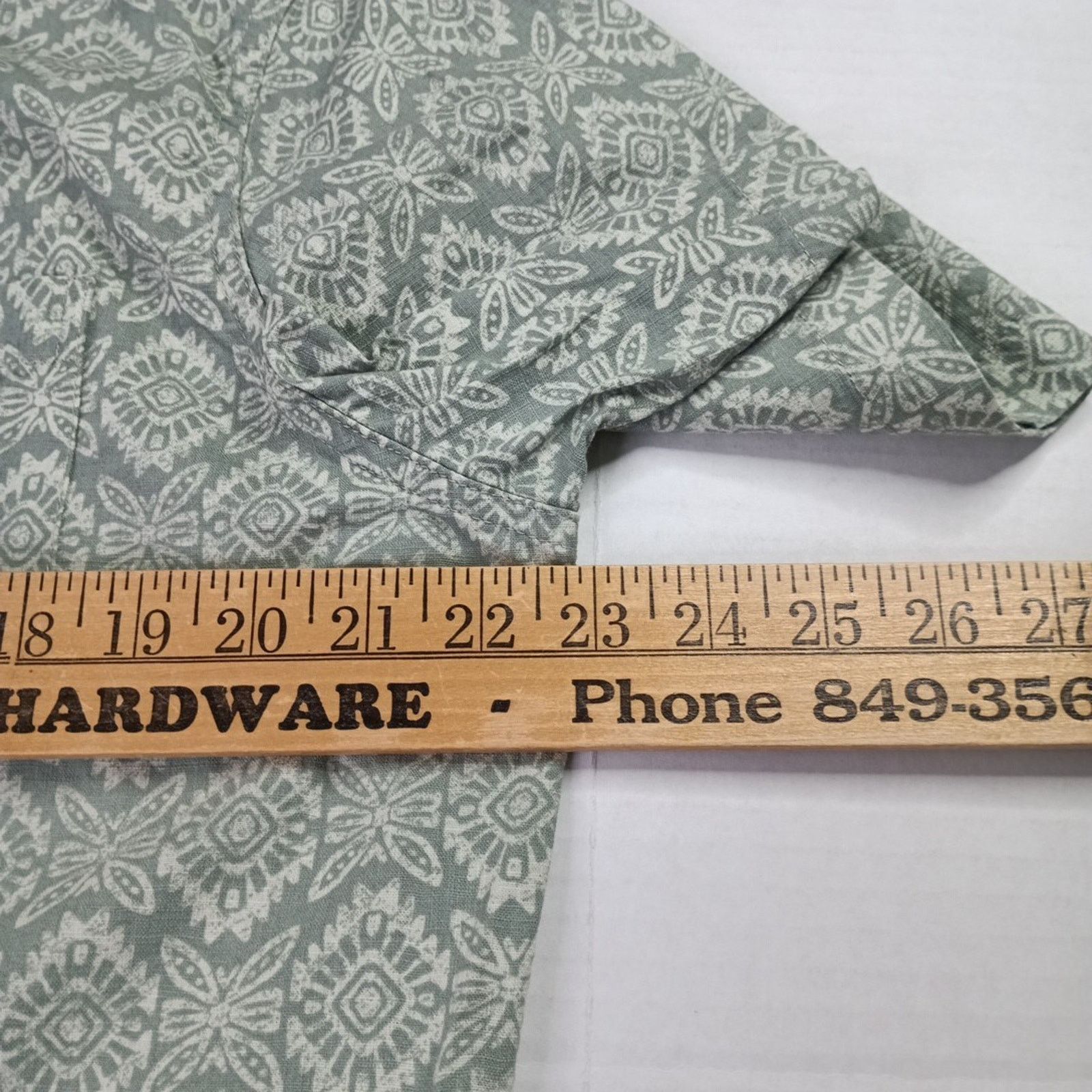 Chaps Chaps Seacoast Chambray Woven Shirt Mens L Green Aztec Print Size US L / EU 52-54 / 3 - 4 Thumbnail