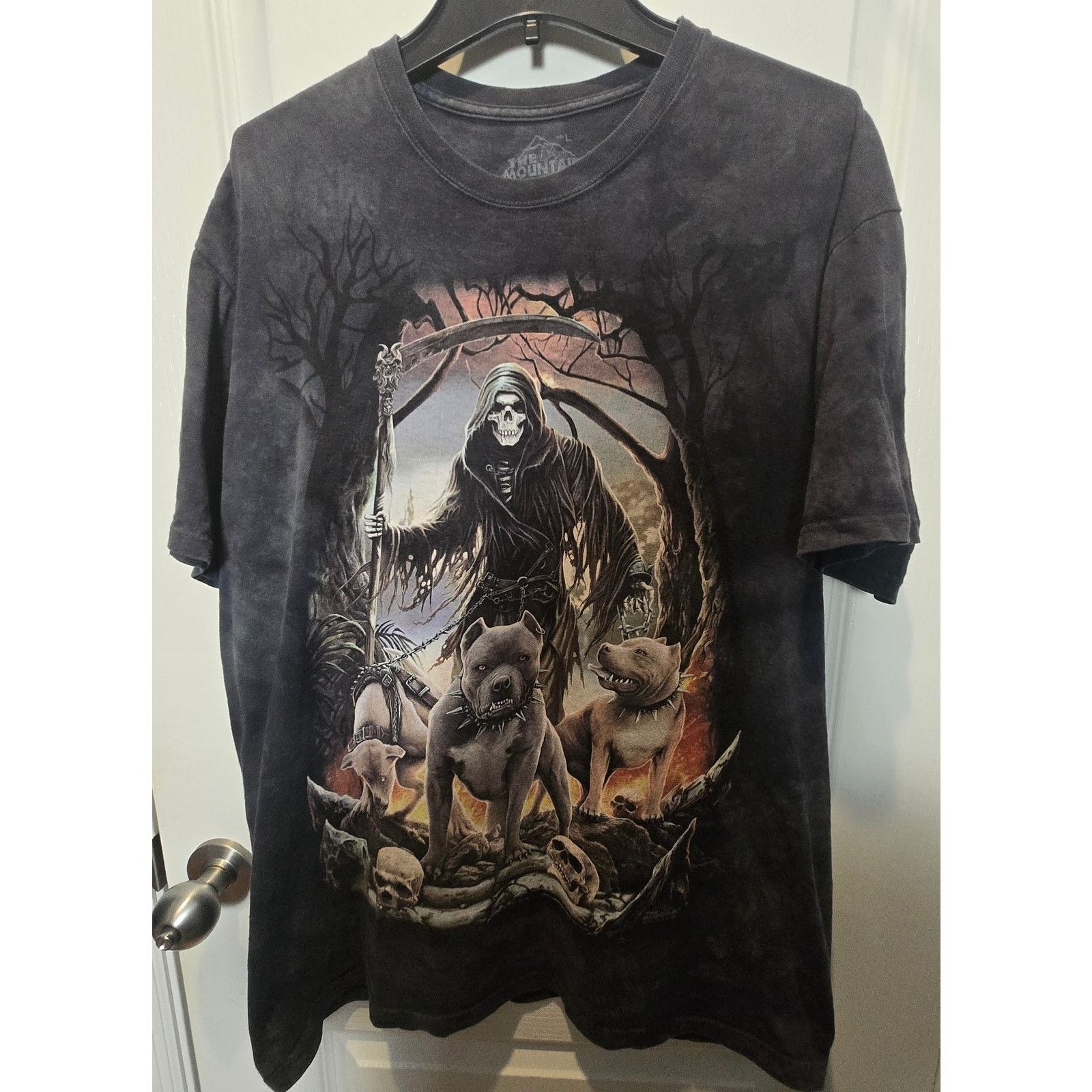 The Mountain The Mountain Grim Reaper Hellhounds pitbulls graphic tee L Size US L / EU 52-54 / 3 - 2 Thumbnail