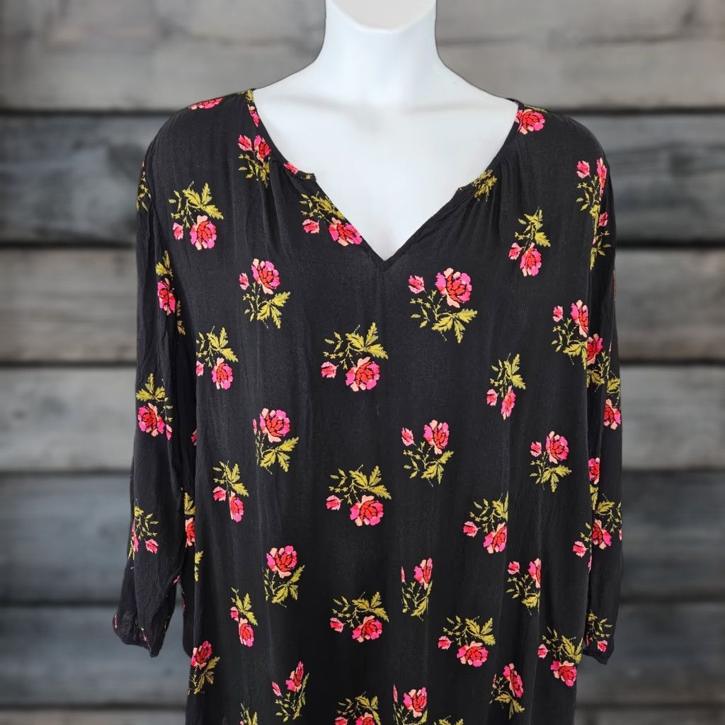 Old Navy Old Navy Womens Top Blouse 4X Long Sleeve Floral Rayon Multicolor V-Neck Casual Shirt Womens Size XXL / US 16-18 / IT 52-54 - 1 Thumbnail