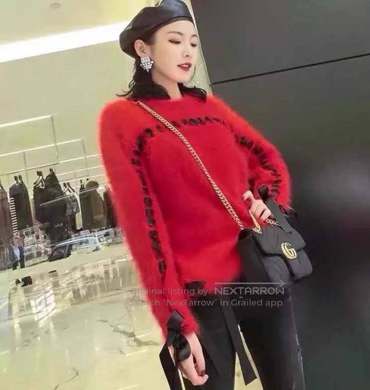 Fendi Fendi Red Laced Rabbit Hair Crewneck Long Sleeve Knit Top Size XXS / US 00 / IT 34 - 8 Thumbnail