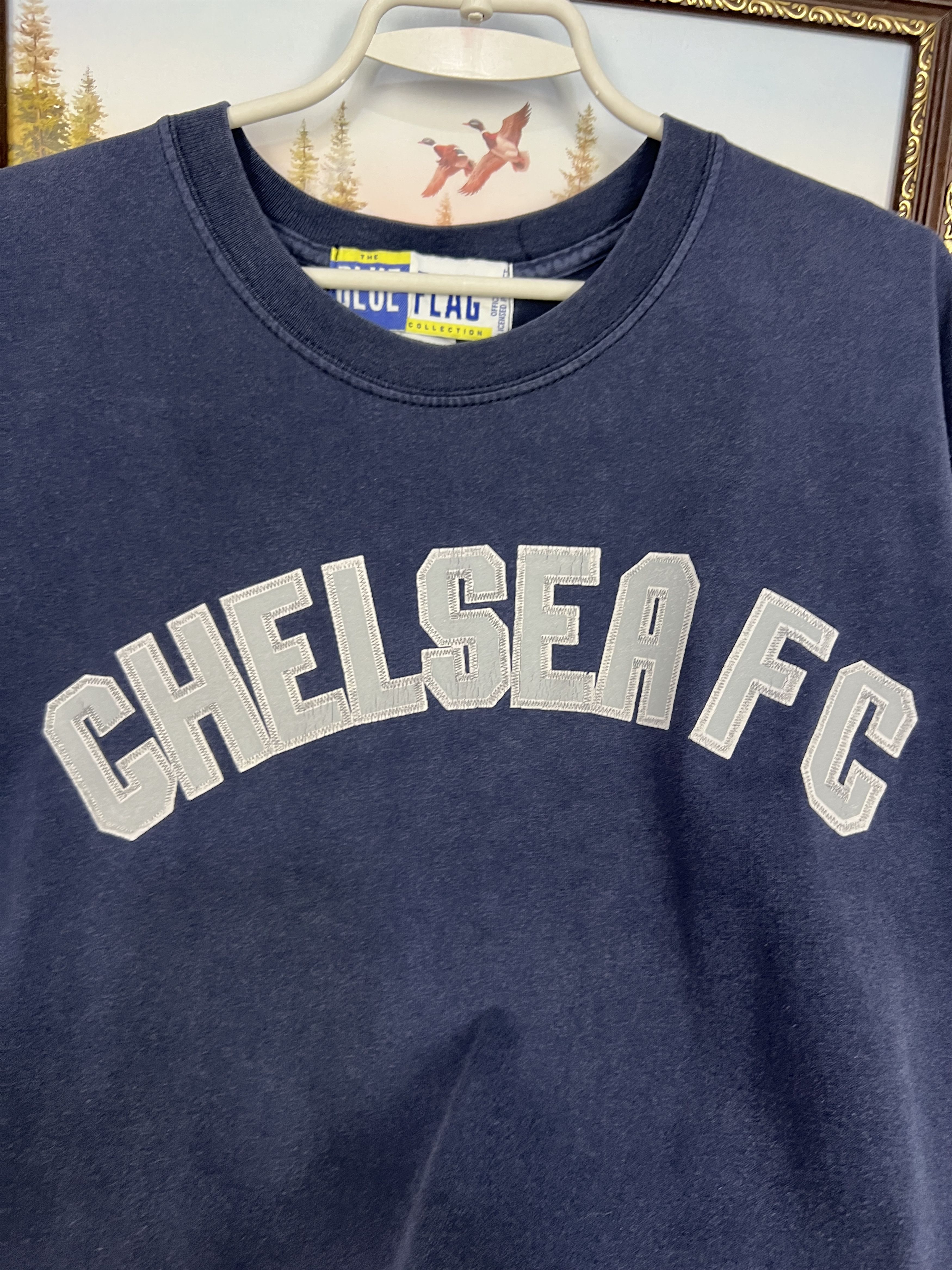 Vintage Vintage Blue Flag Chelsea Football Shirt #22 Gudjohnsen Size US L / EU 52-54 / 3 - 3 Thumbnail