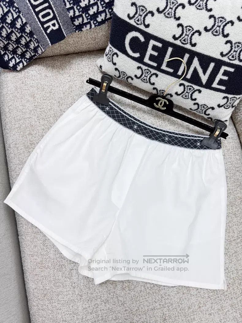 Chanel Chanel Black plaid double C elastic waist shorts Size 25" / US 0 / IT 36 - 2 Thumbnail