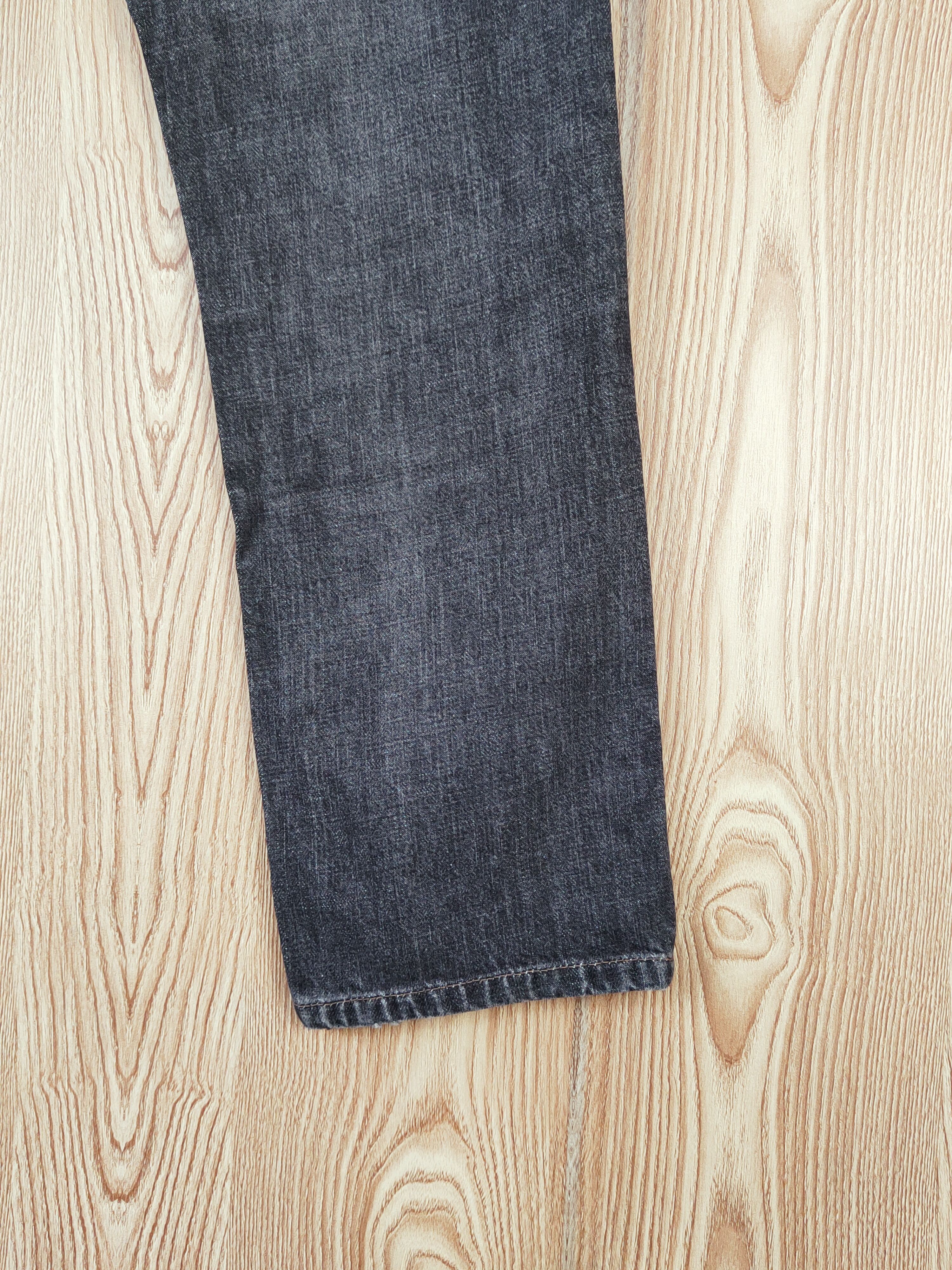 Levi's 552 Levi's Black Distressed Ripped Jeans #W498 Size US 27 - 13 Thumbnail