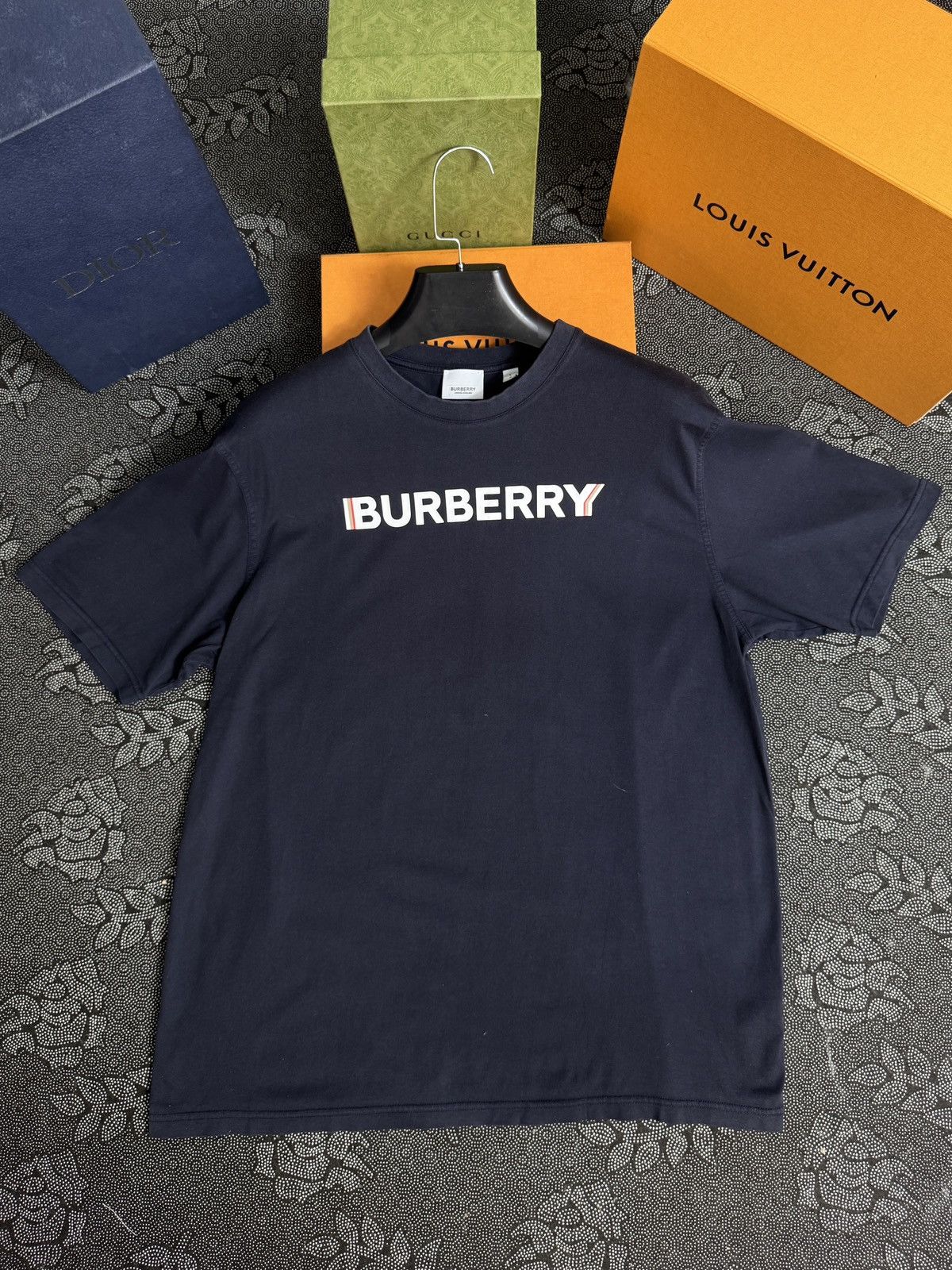 Burberry BURBERRY T SHIRT Size US M / EU 48-50 / 2 - 1 Thumbnail
