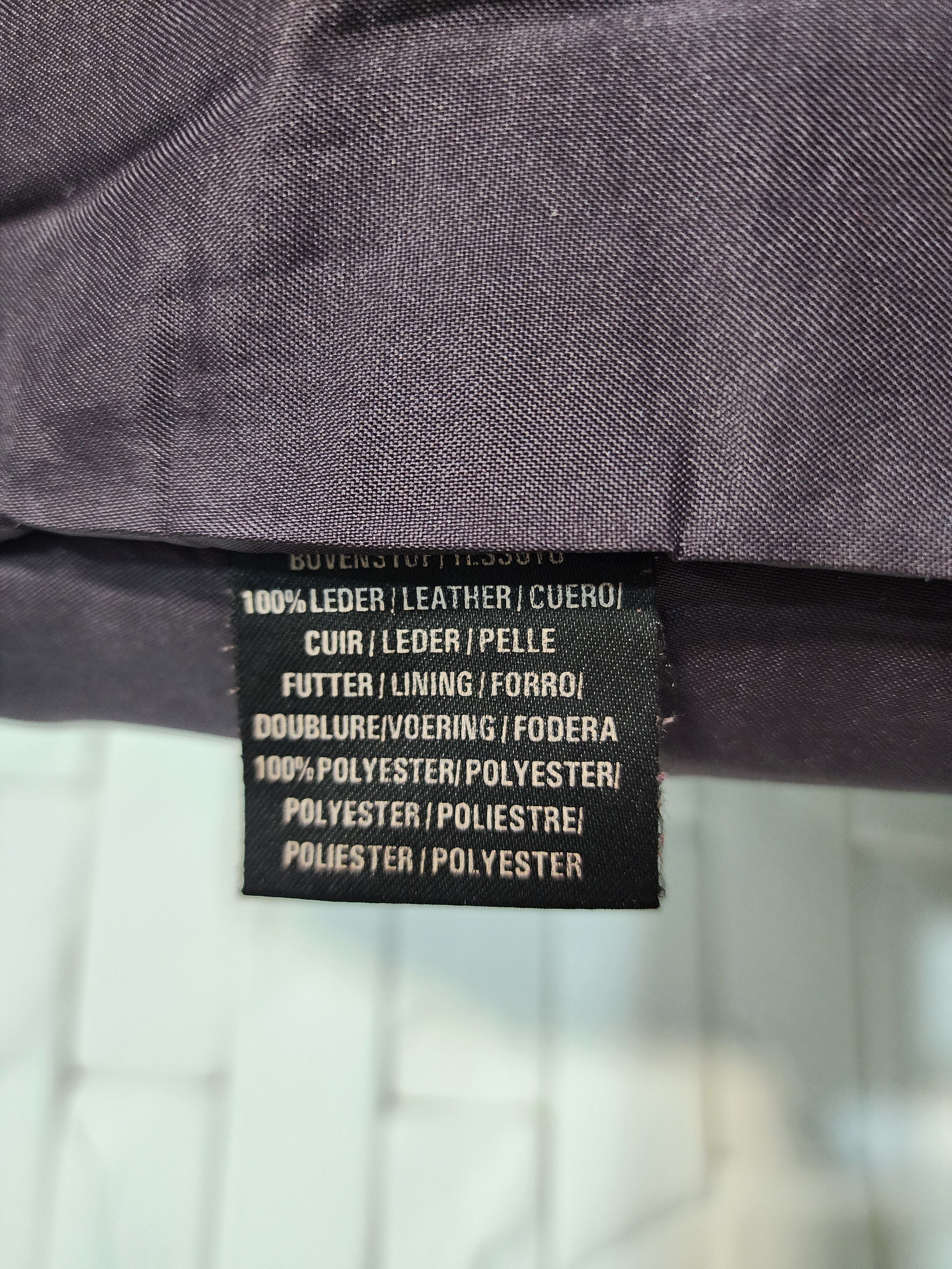 Genuine Leather Women's purple leather pants. Size 28" / US 6 / IT 42 - 9 Thumbnail