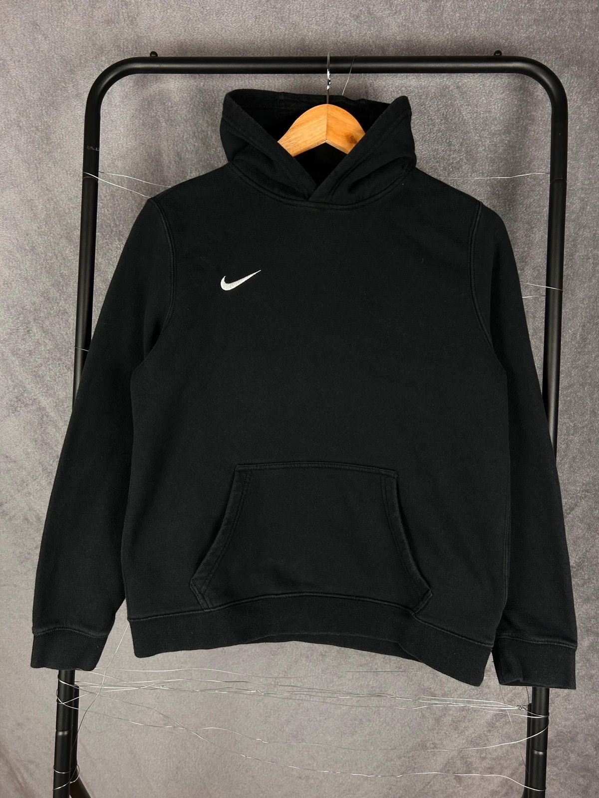 Nike Nike black hoodie classic mini logo haft swoosh Size S / US 4 / IT 40 - 1 Thumbnail