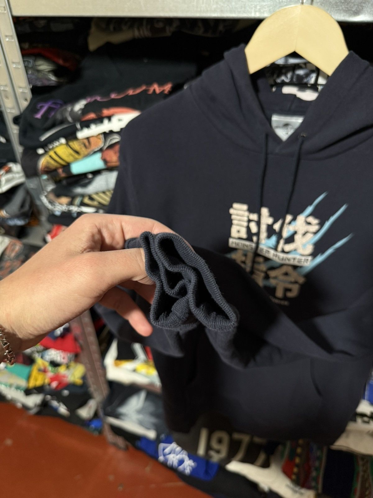 Universal Studios Vintage 2000’s Monster Hunter Universal Studios Japan Hoodie Size US M / EU 48-50 / 2 - 5 Thumbnail