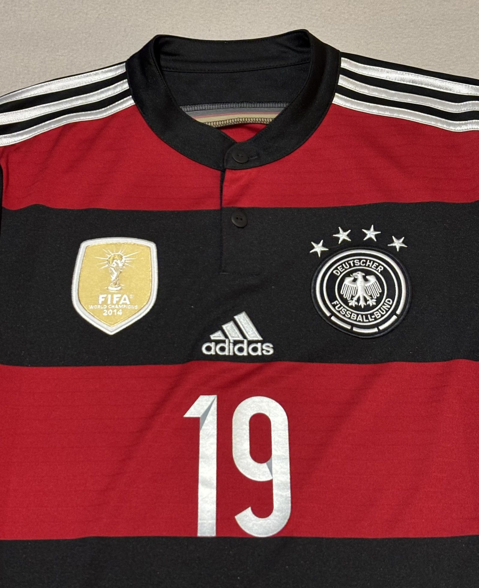 Adidas Germany 2015 Gotze #19 Adidas Football Jersey Size S Size US S / EU 44-46 / 1 - 6 Thumbnail