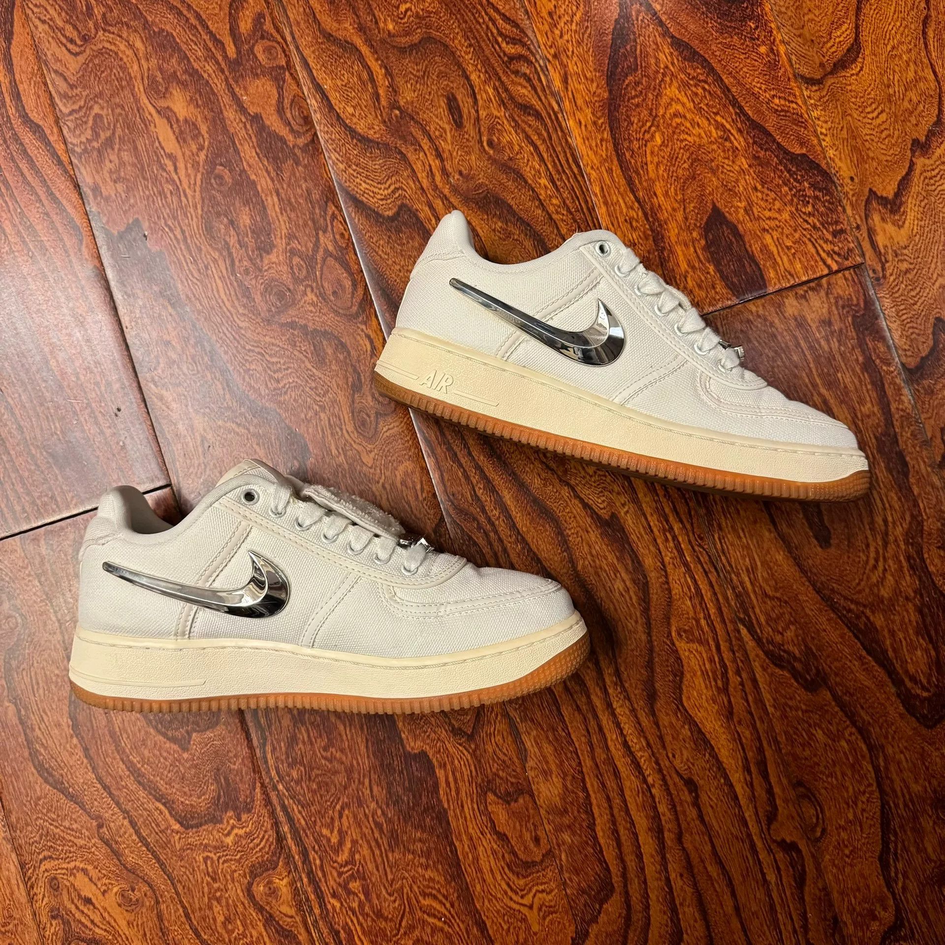 nike air force 1 travis scott low top