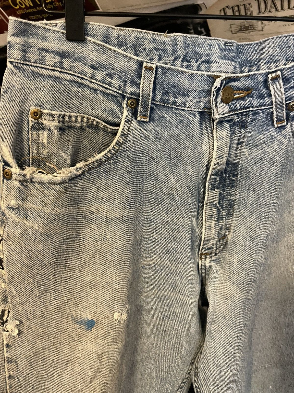 L.L. Bean L.L Bean distressed jeans Size US 33 - 2 Thumbnail