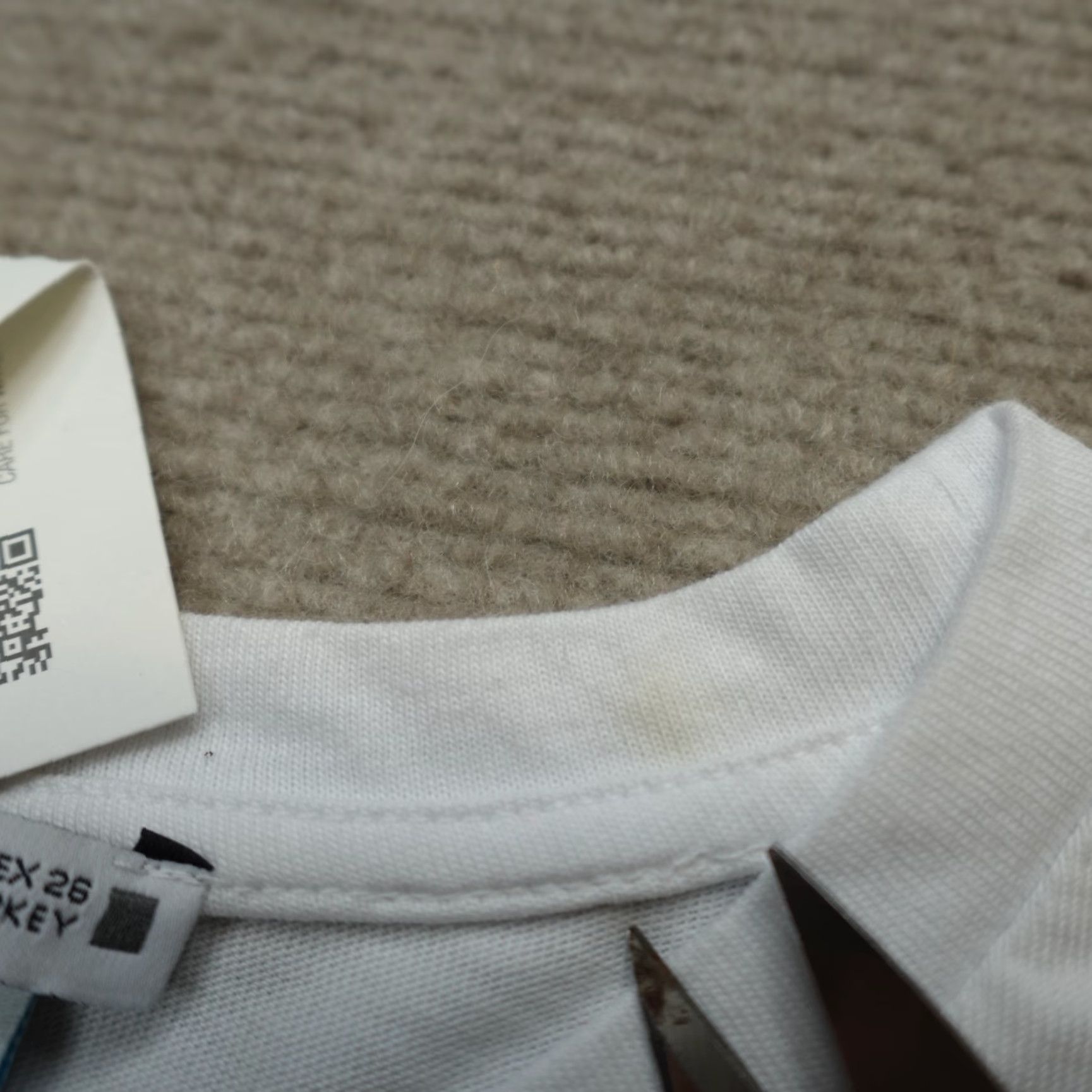 Zara Zara Shirt Small White Bambi Disney T-Shirt Crew Neck Short Sleeve Men Regular Size US S / EU 44-46 / 1 - 4 Thumbnail